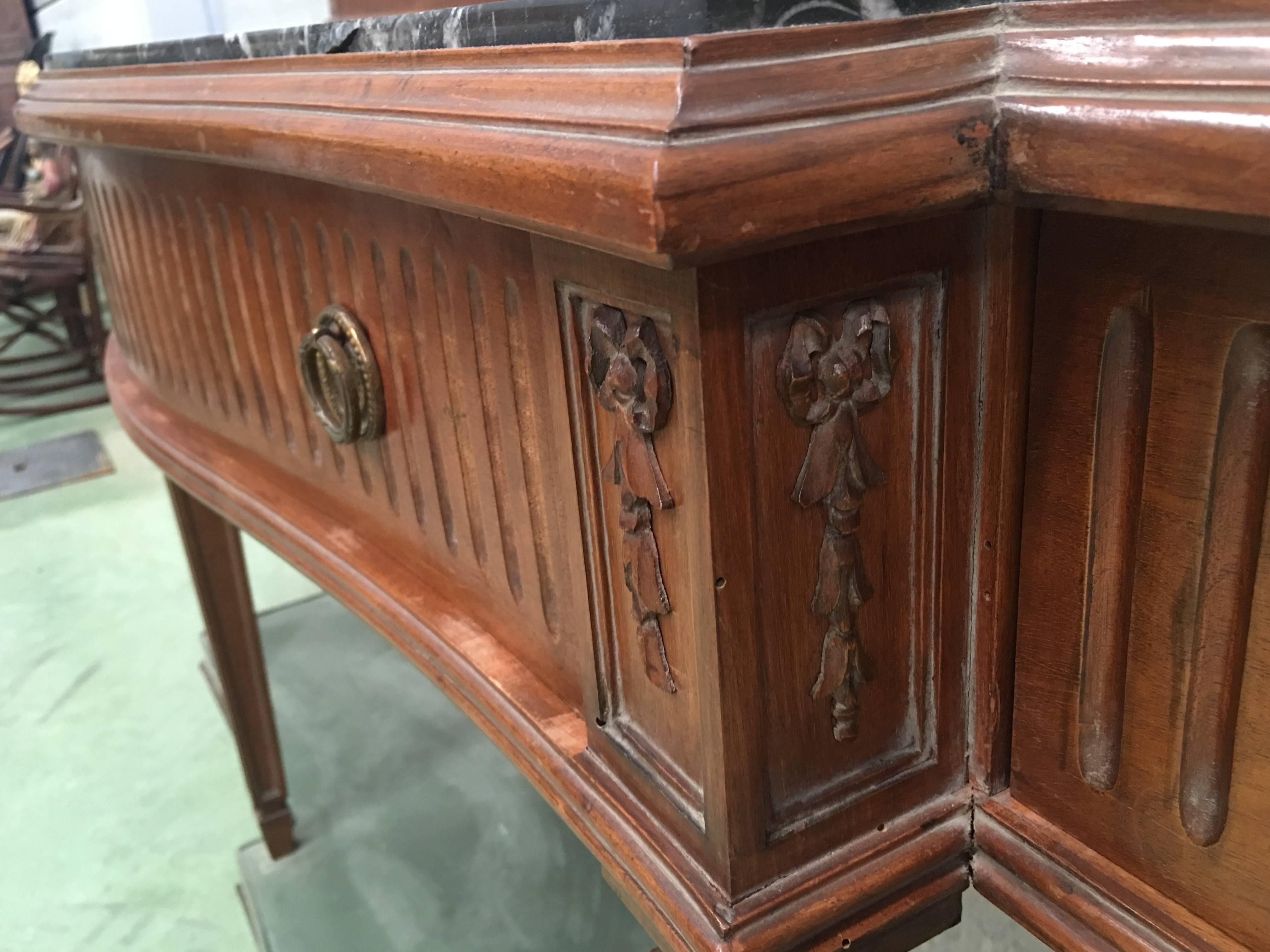 20th century Louis XVI Style Neoclassical Console Table with Three Drawers For Sale 3