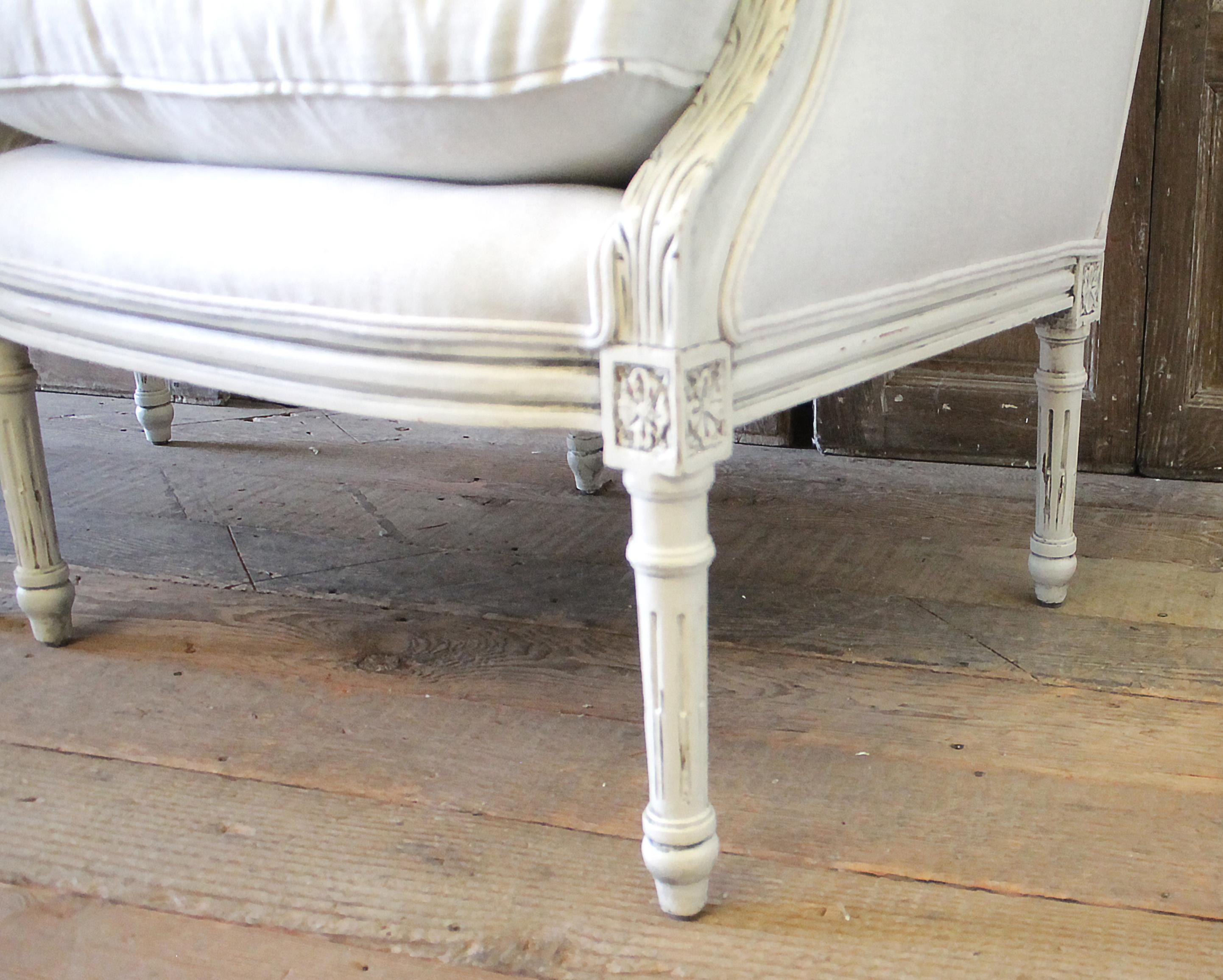 20th Century Louis XVI Style Painted Bergère Chairs in Natural Linen 6