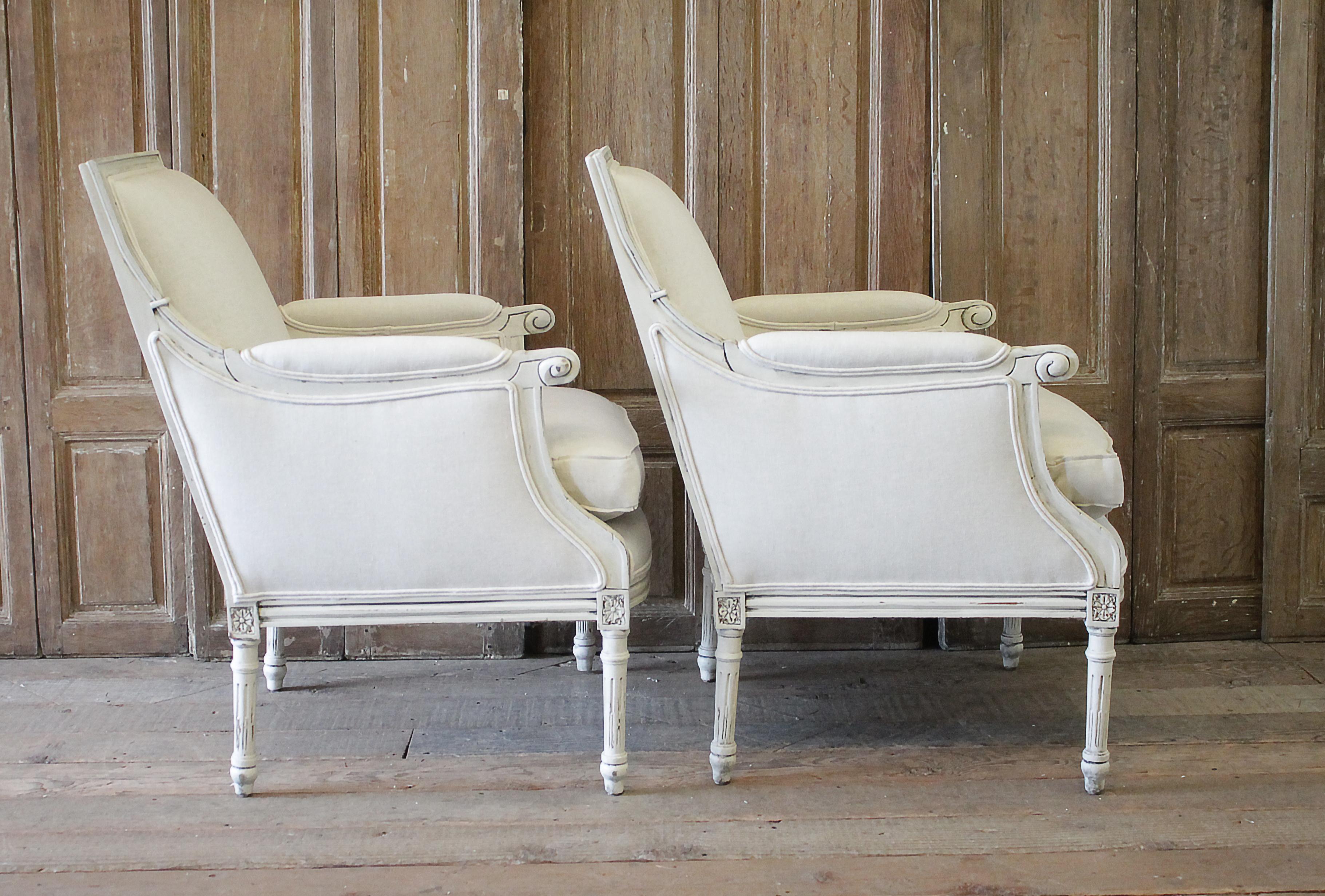 20th Century Louis XVI Style Painted Bergère Chairs in Natural Linen 9
