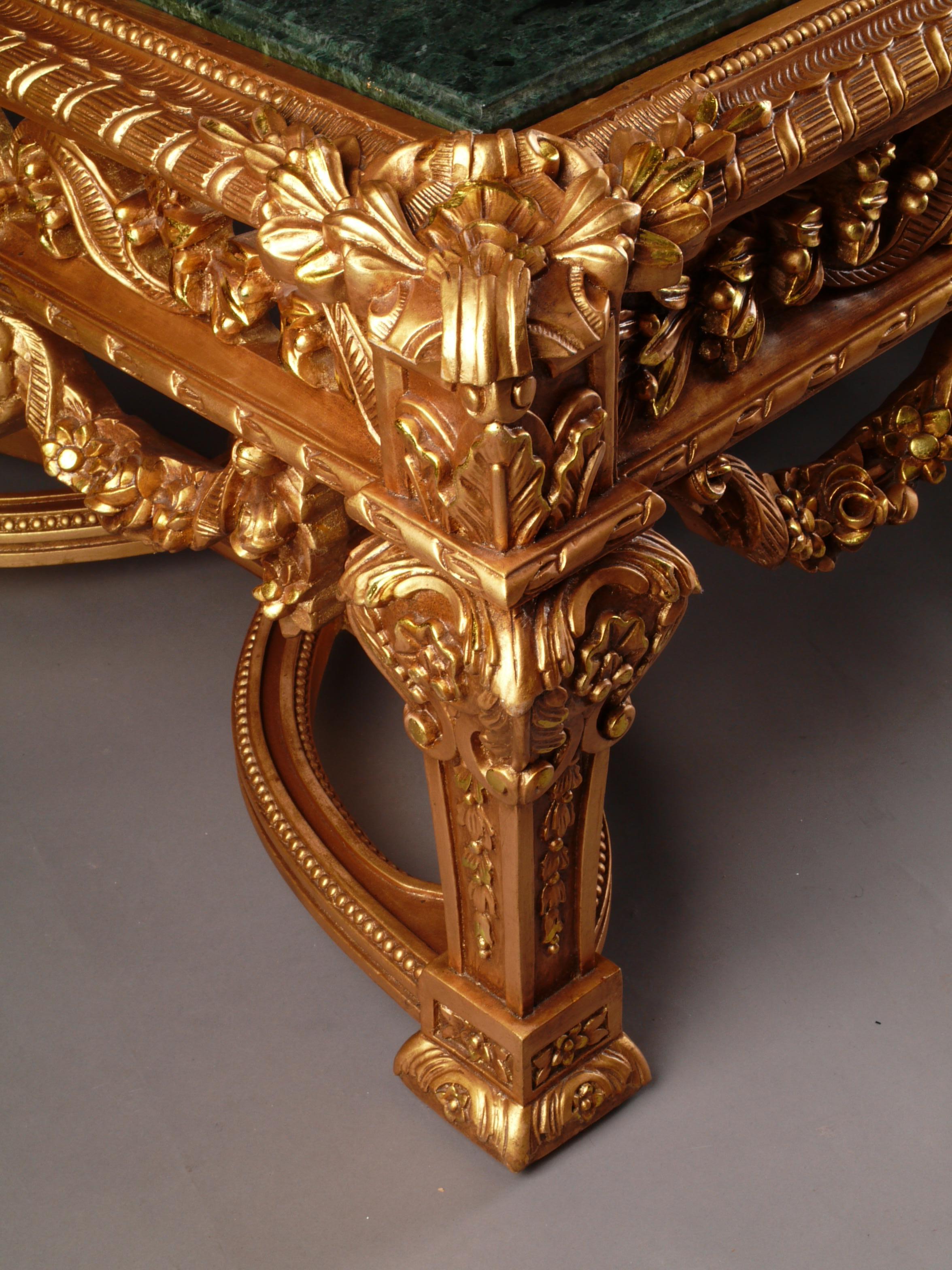 Couchtisch im Louis-XVI.-Stil des 20. Jahrhunderts, Pomp-Salon-Couchtisch aus massivem Buchenholz im Angebot 7