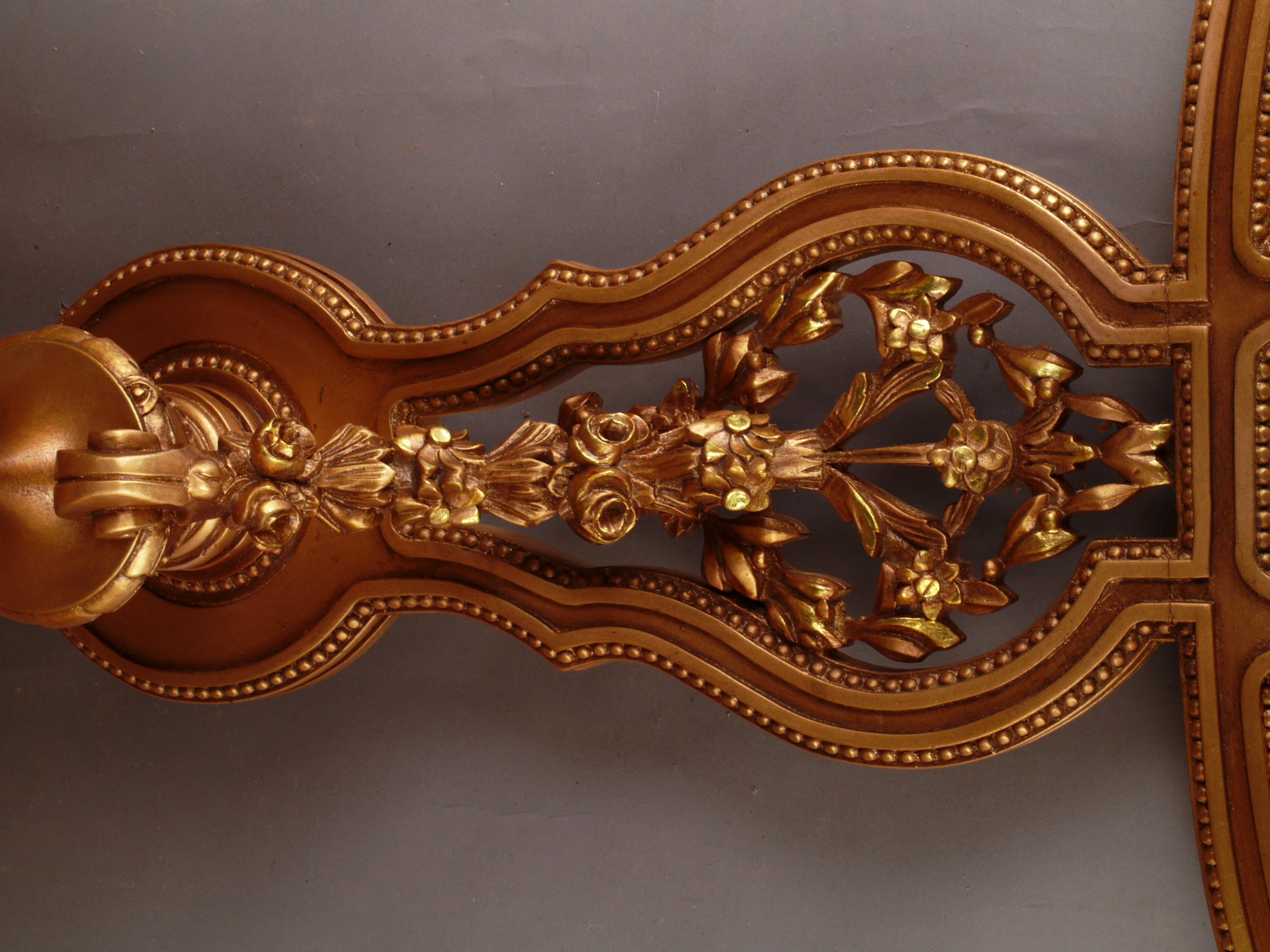 Couchtisch im Louis-XVI.-Stil des 20. Jahrhunderts, Pomp-Salon-Couchtisch aus massivem Buchenholz im Angebot 11