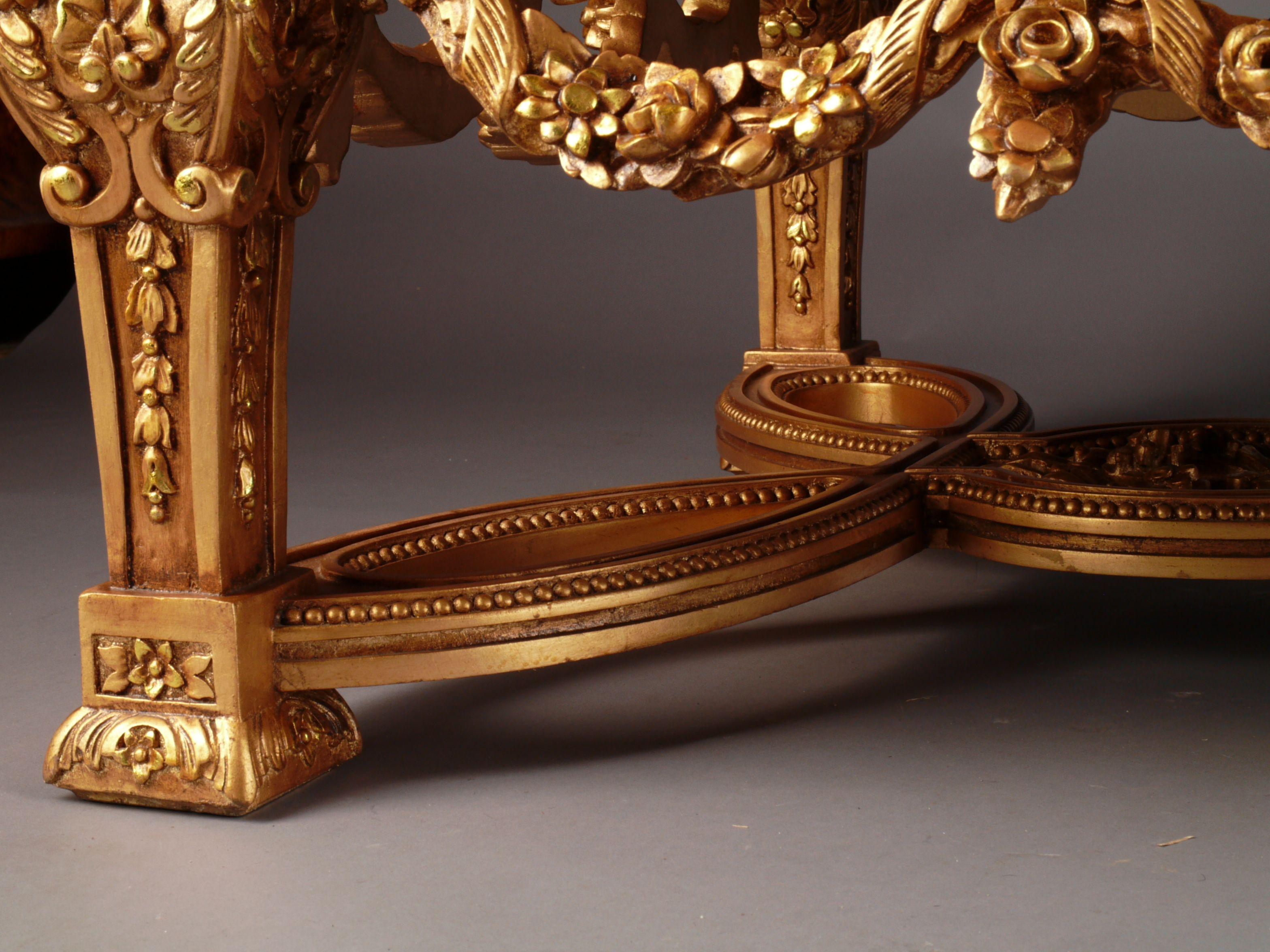 Couchtisch im Louis-XVI.-Stil des 20. Jahrhunderts, Pomp-Salon-Couchtisch aus massivem Buchenholz im Angebot 14