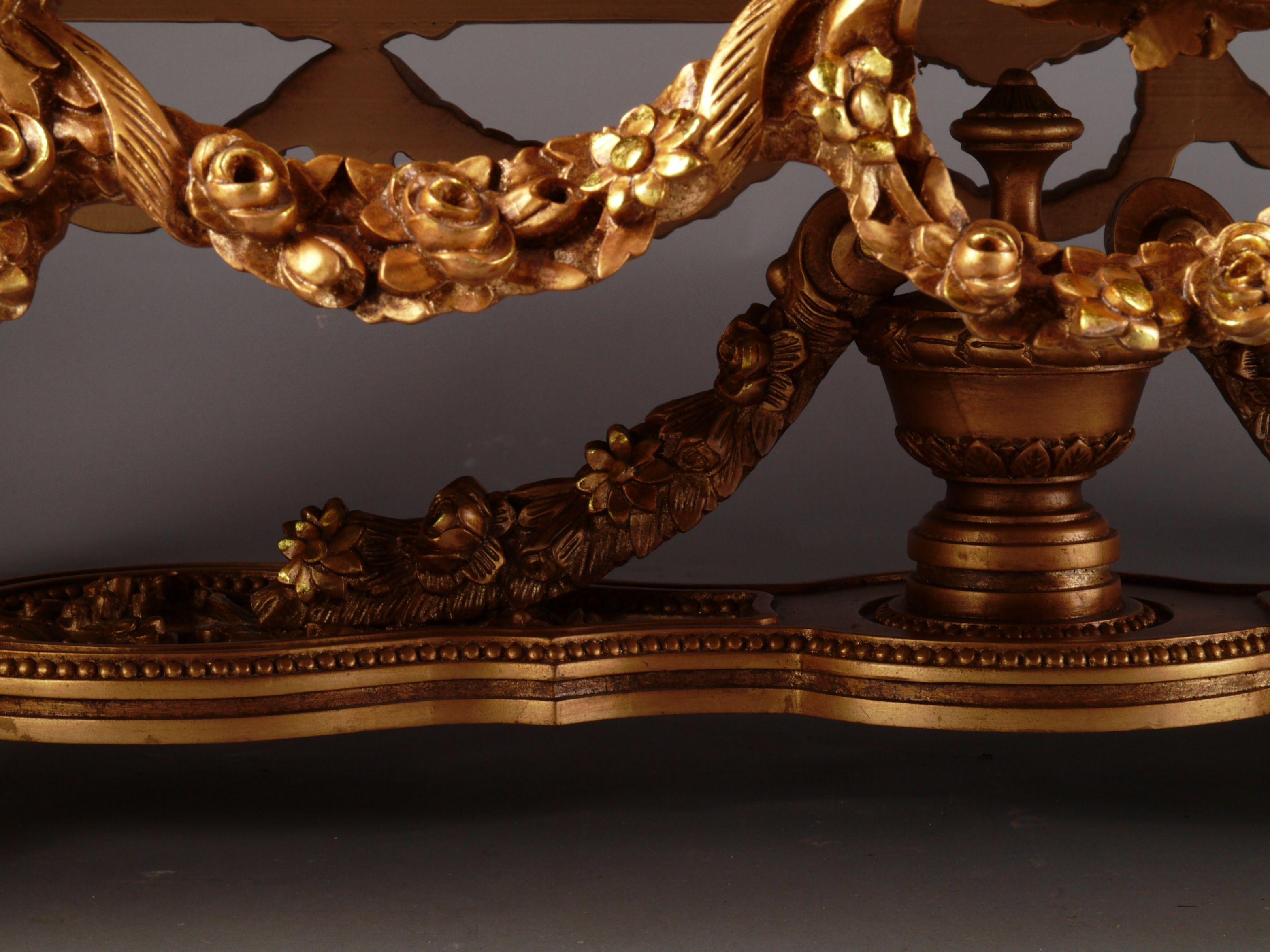 Couchtisch im Louis-XVI.-Stil des 20. Jahrhunderts, Pomp-Salon-Couchtisch aus massivem Buchenholz im Angebot 15