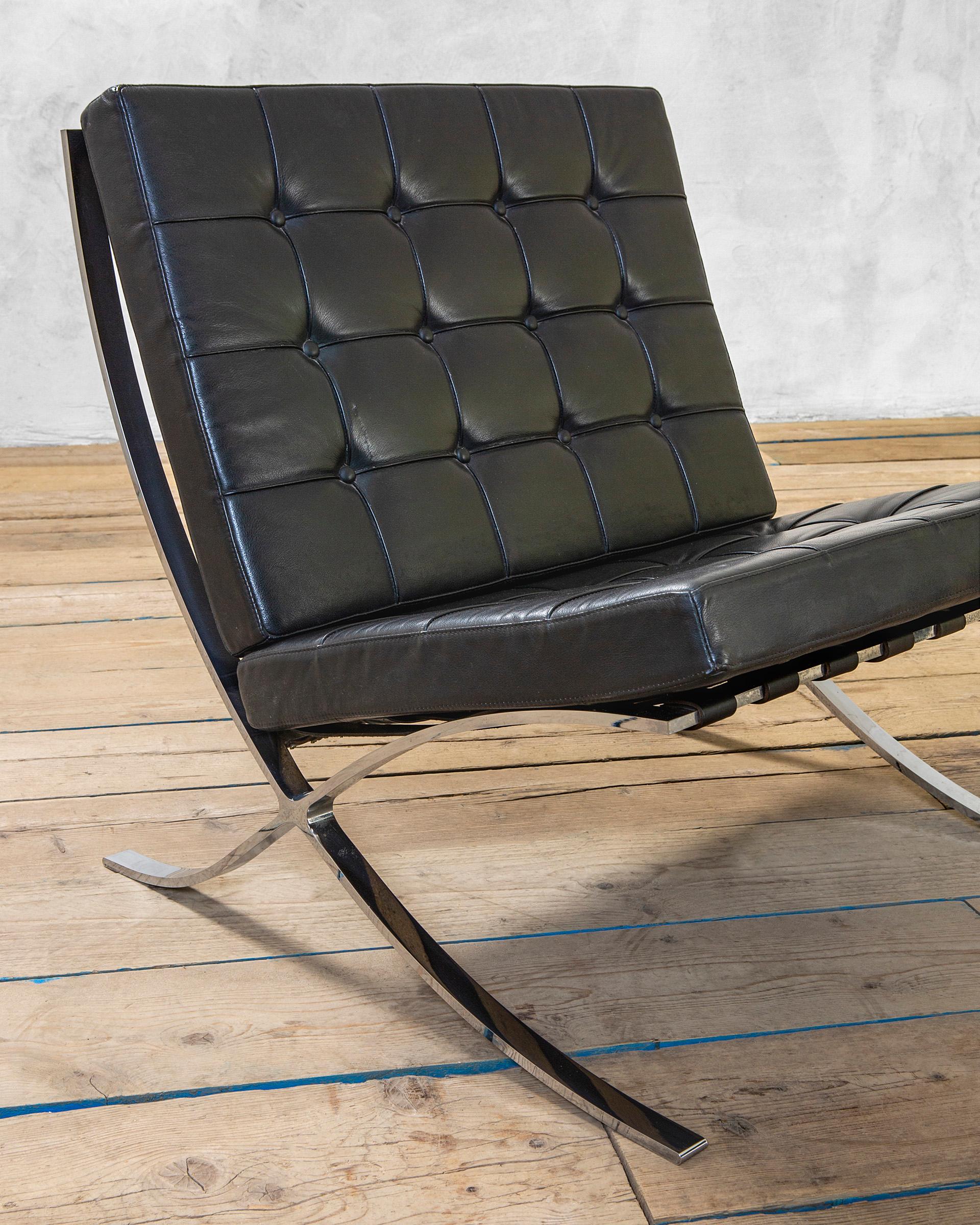Paire de sièges Ludwig Mies Van Der Roher du 20ème siècle mod. MR90 Barcelona Bon état - En vente à Turin, Turin