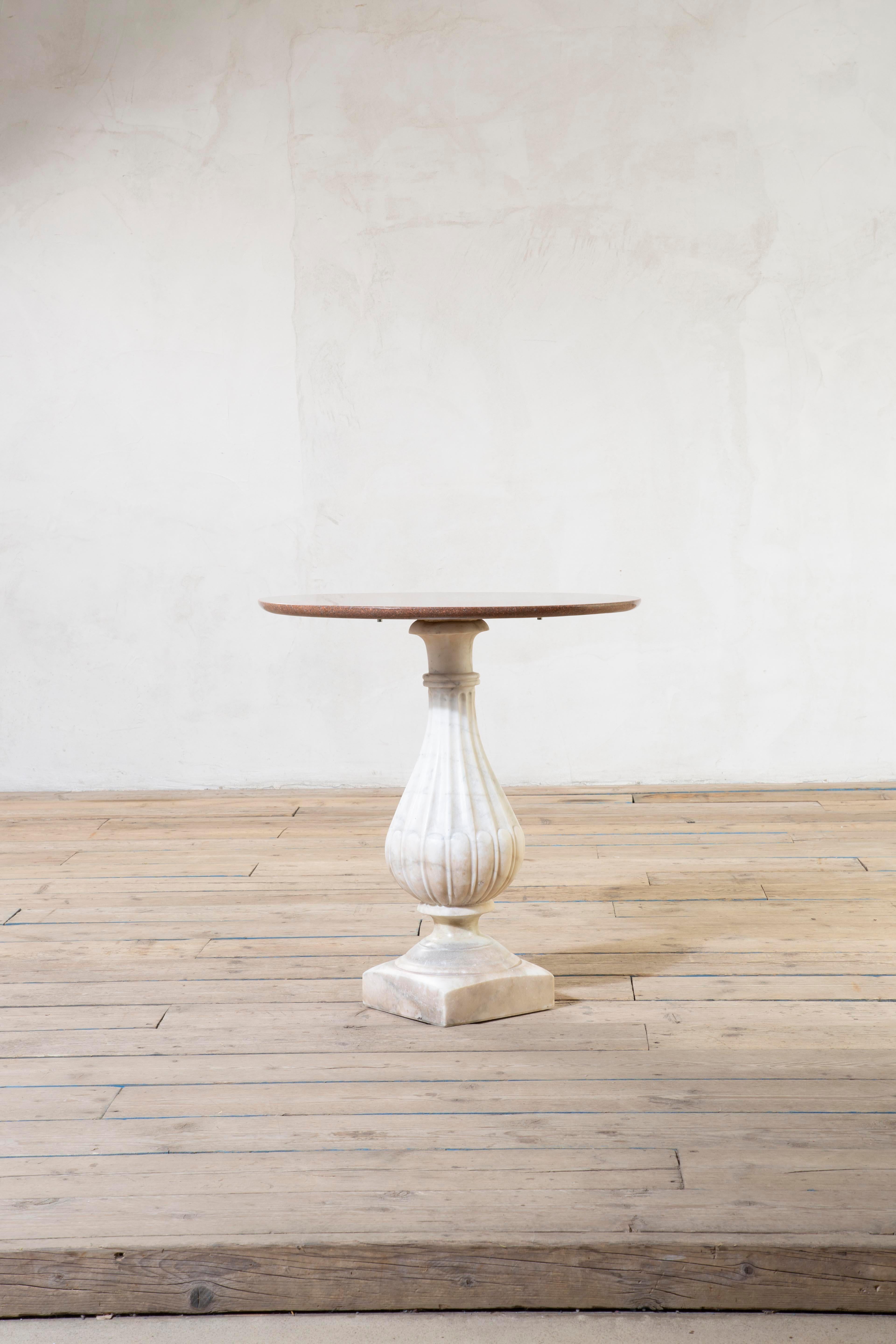 20e siècle, Luigi Caccia Dominioni Table basse en marbre en vente 2