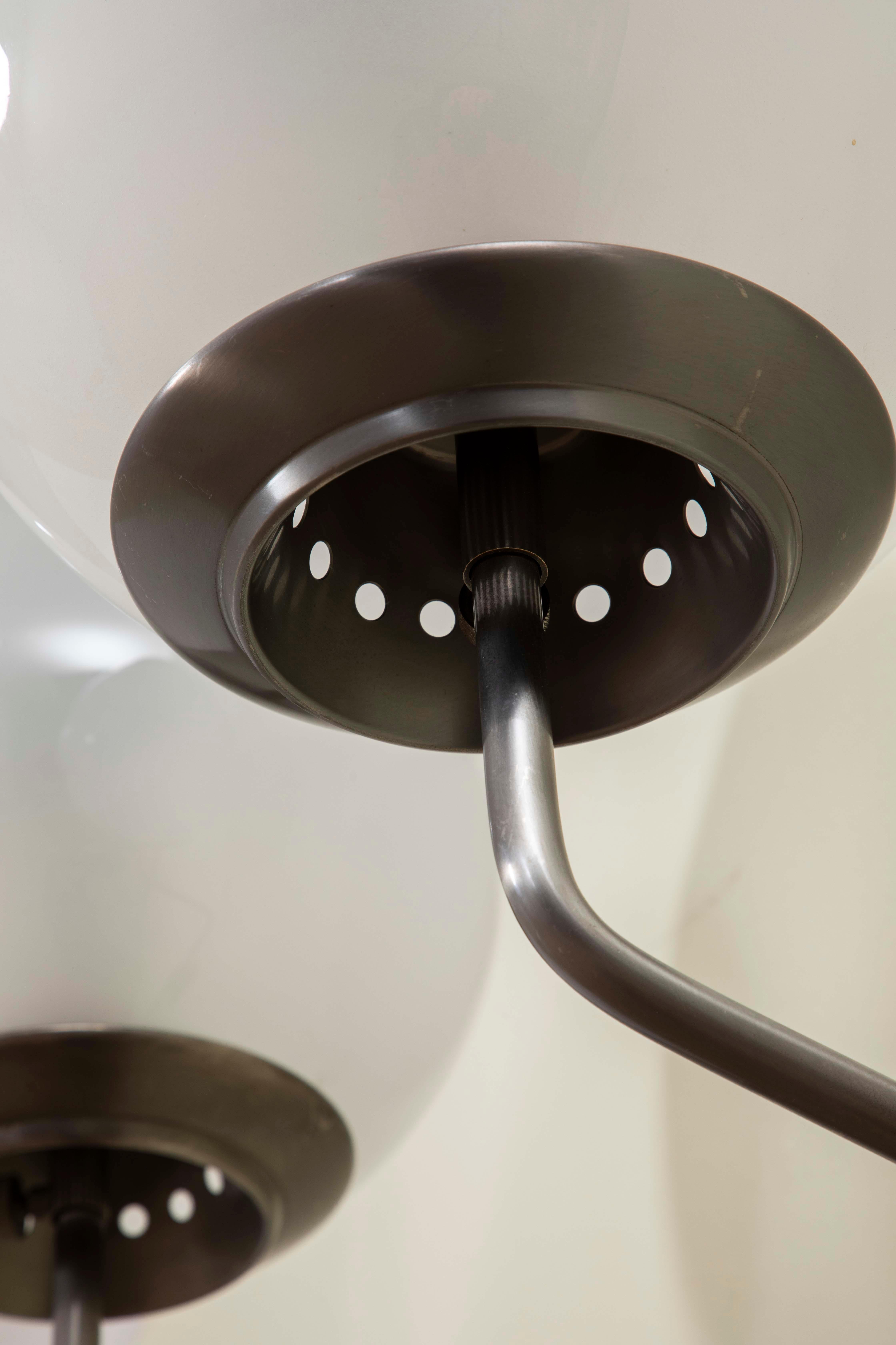 20e siècle, Luigi Caccia Dominioni Paire d'appliques murales mod. LP11 en vente 3