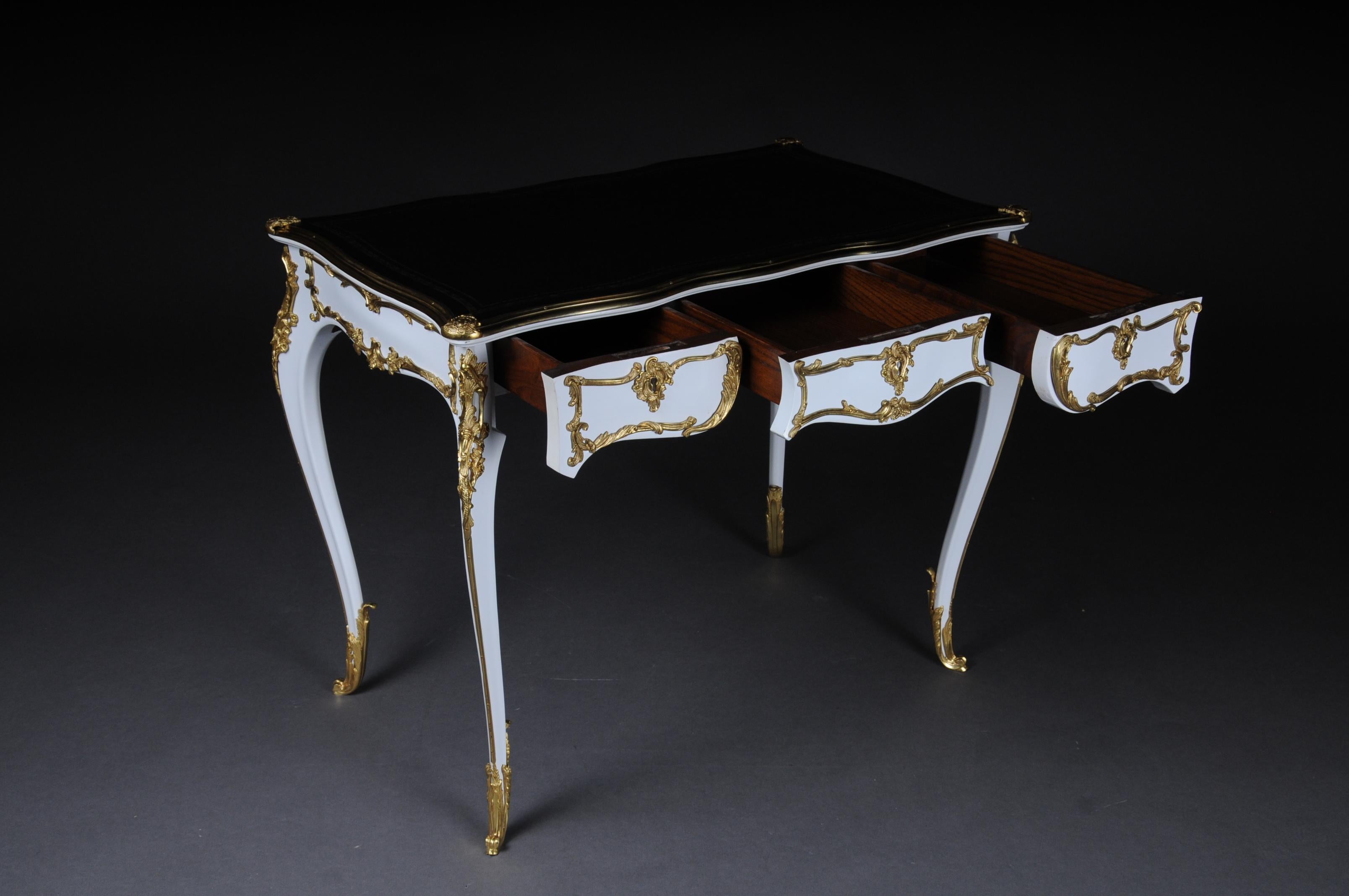 20th Century Luxurious White Bureau Plat / Writing Desk in Louis XV Style For Sale 7