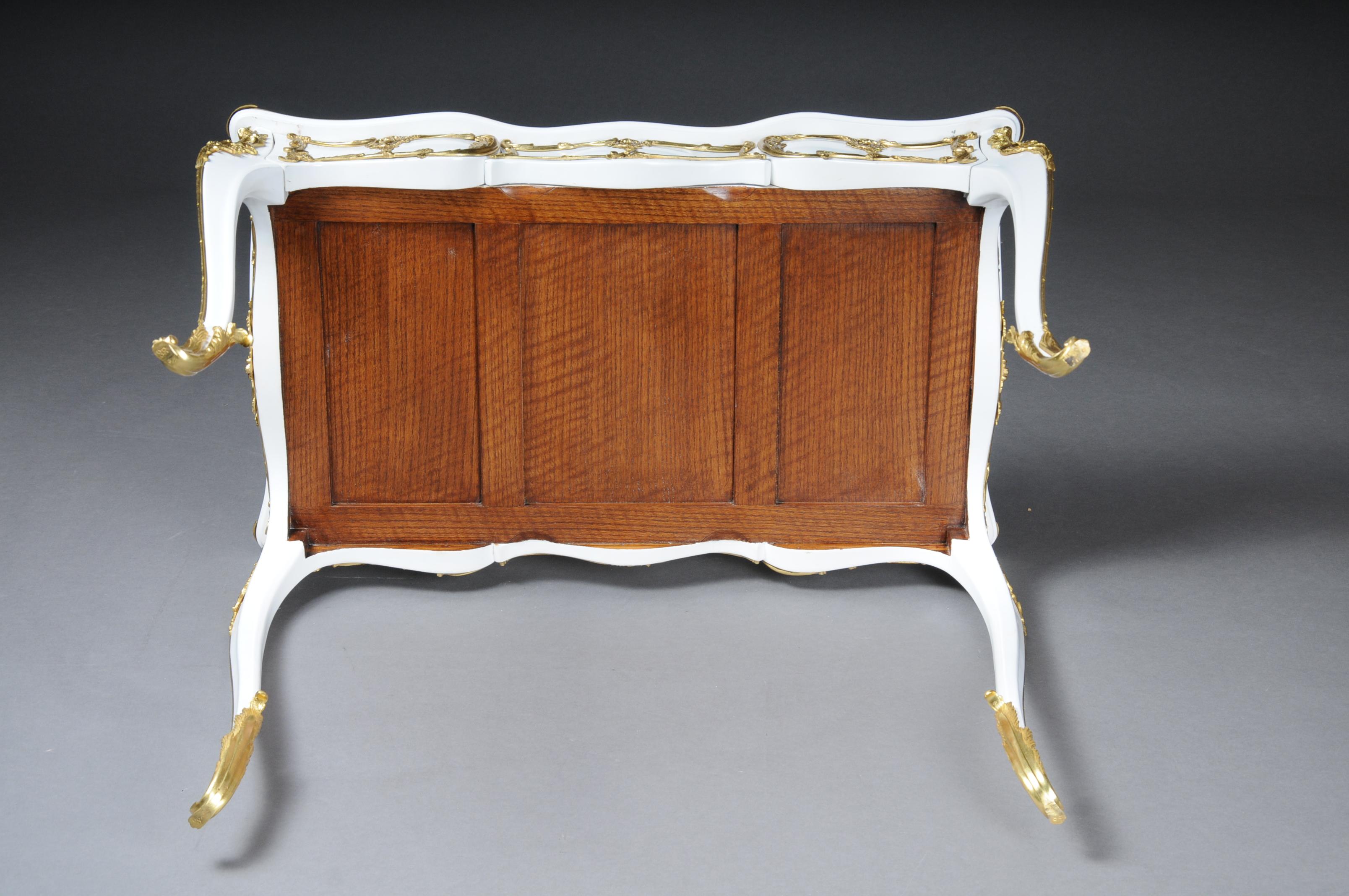 20th Century Luxurious White Bureau Plat / Writing Desk in Louis XV Style For Sale 12
