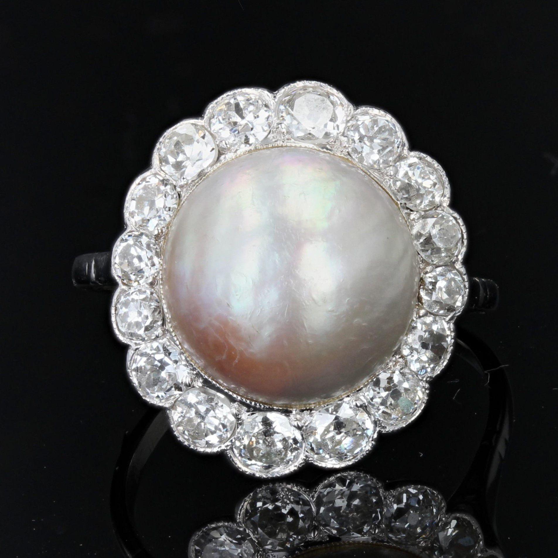 Belle Époque 20th Century Mabe Pearl Diamonds 18 Karat White Gold Ring