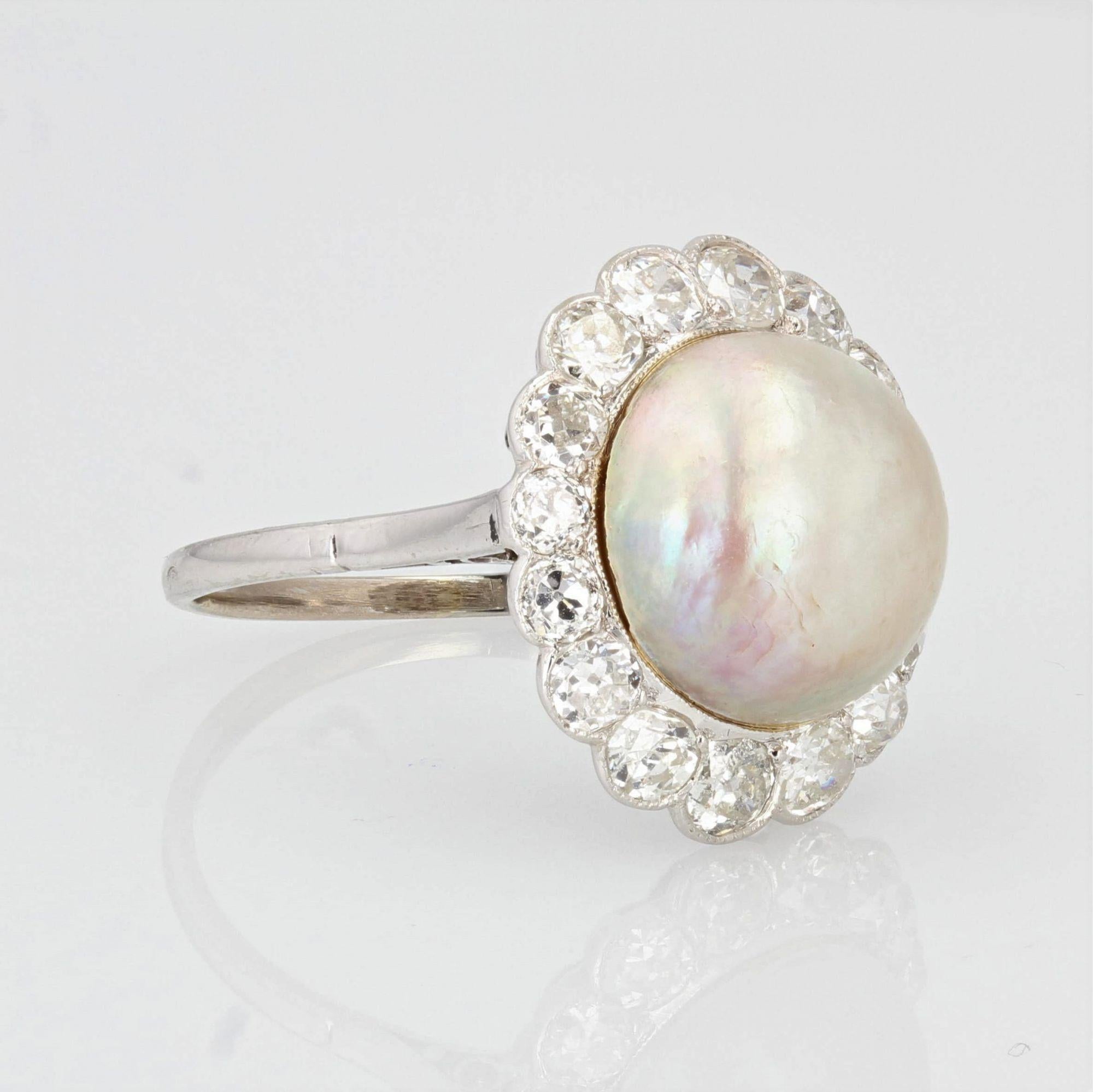 20th Century Mabe Pearl Diamonds 18 Karat White Gold Ring 1