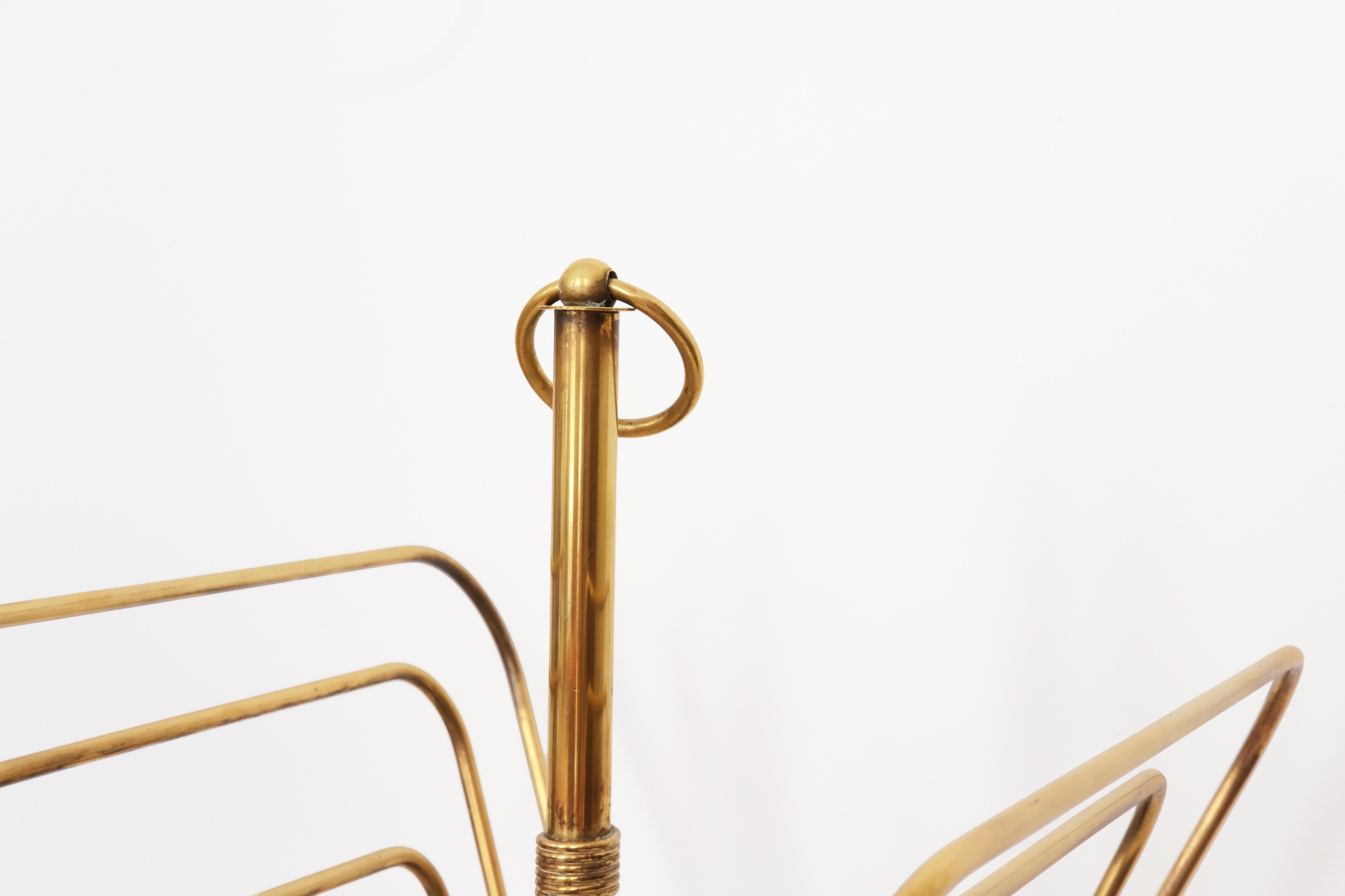 20th Century Magazine Rack in Brass & Wood by French Designer Jacques Adnet For Sale 7