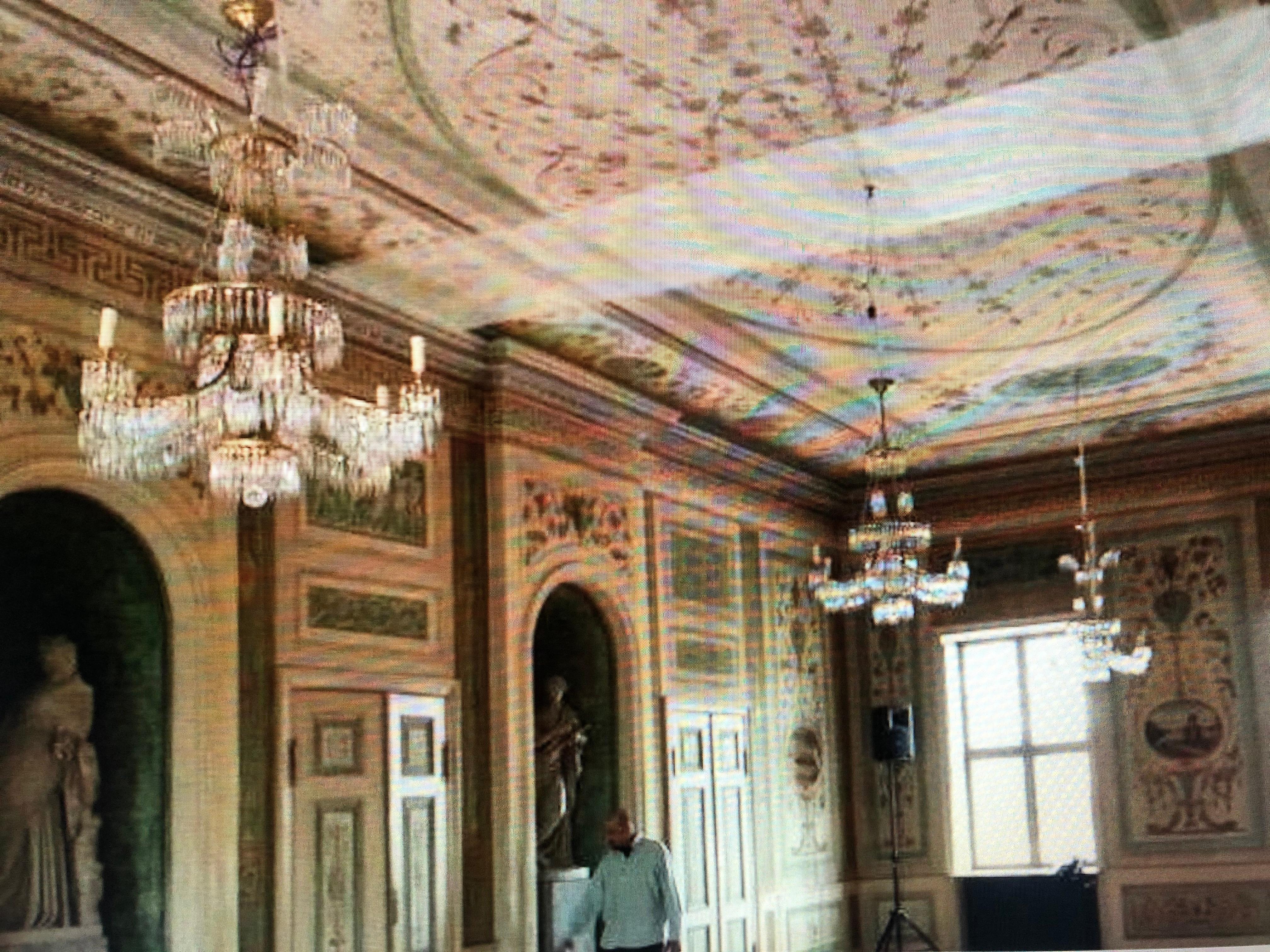 Magnifique couronne de plafond suédoise classique du 20ème siècle, lustre en vente 11
