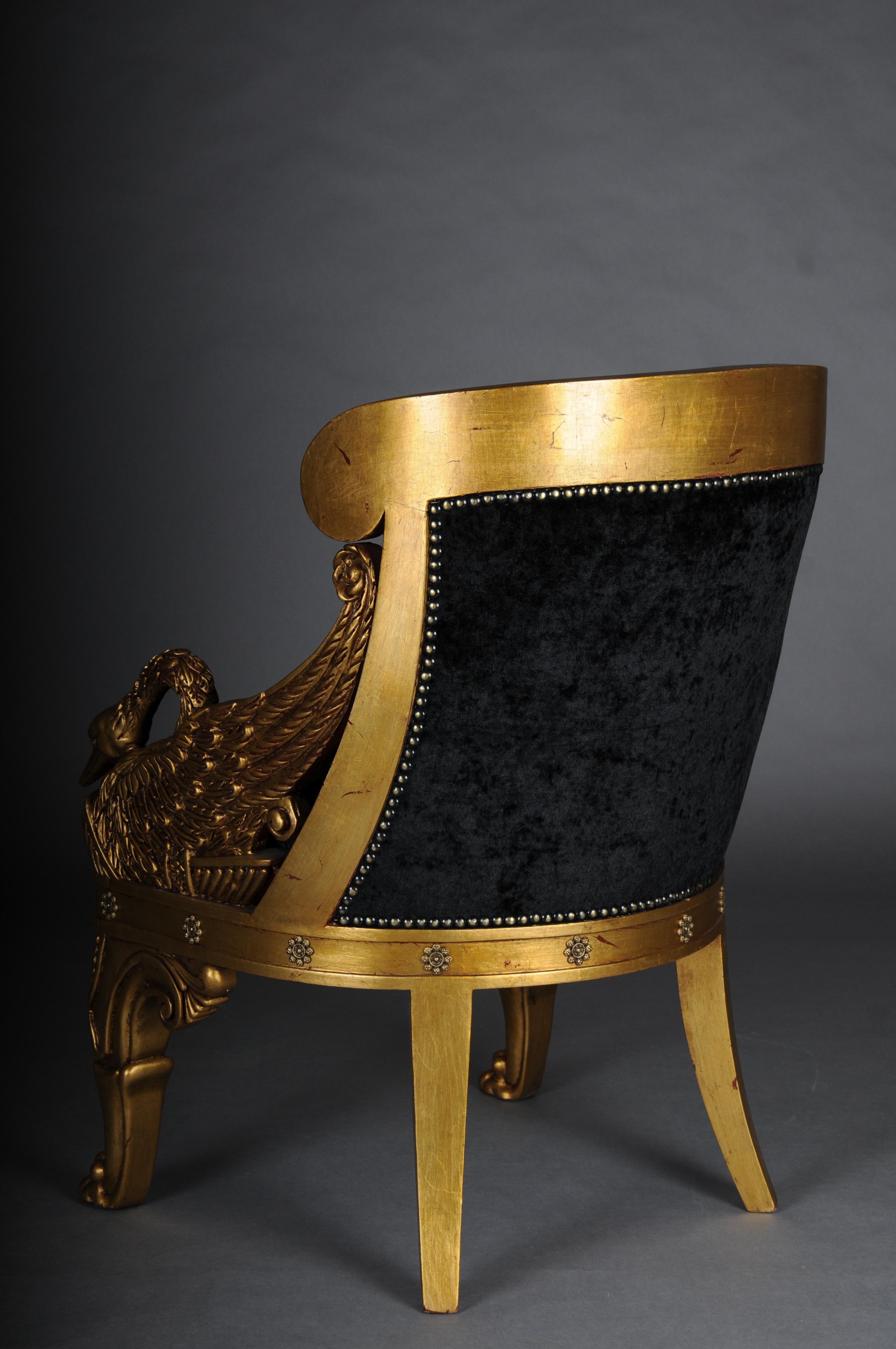 Siglo XX Magnífica Silla/Bergere Cisne Imperio, dorada en venta 6