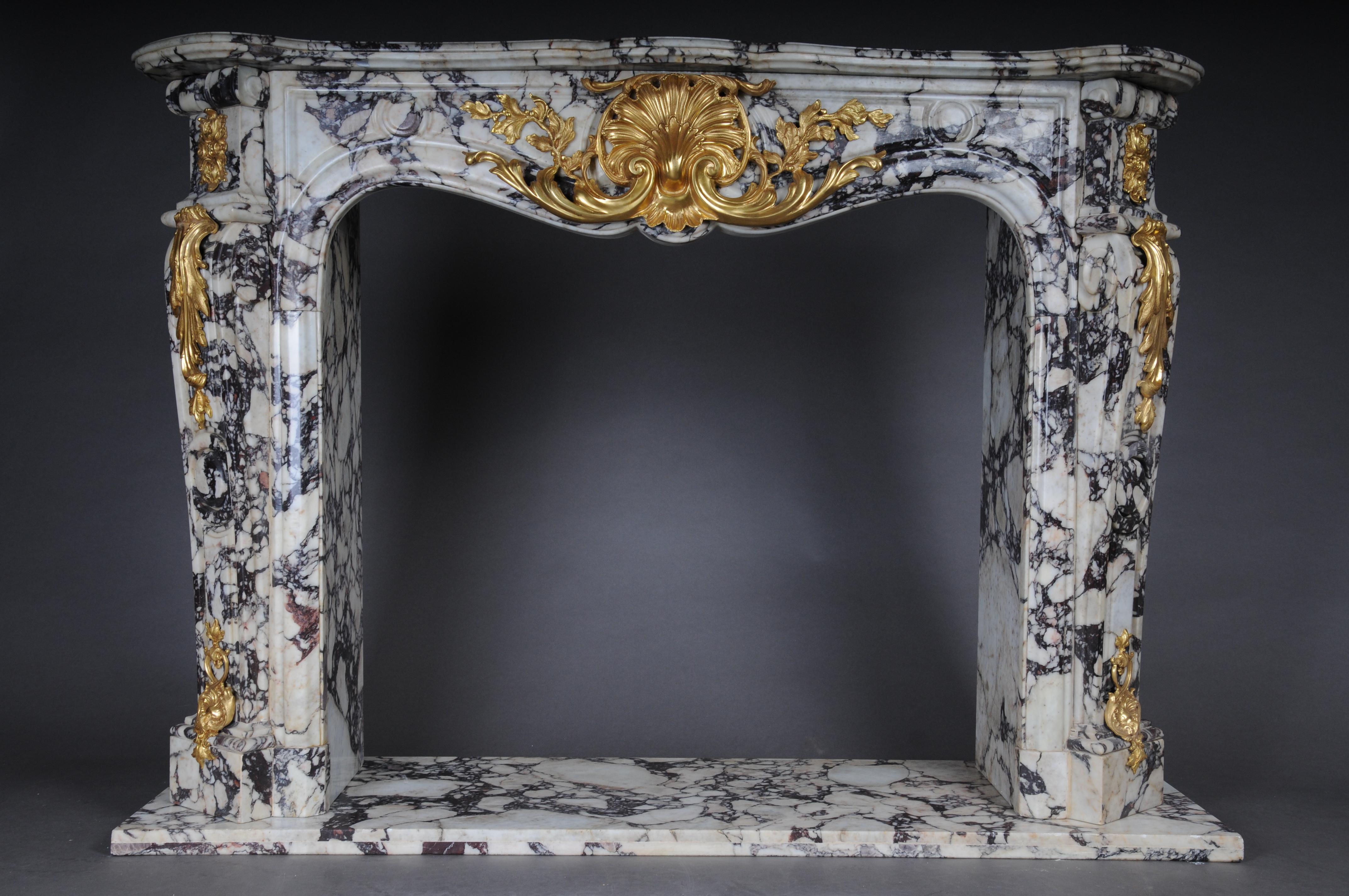 Louis XV 20th Century Magnificent French marble fireplace with gilded bronze. For Sale