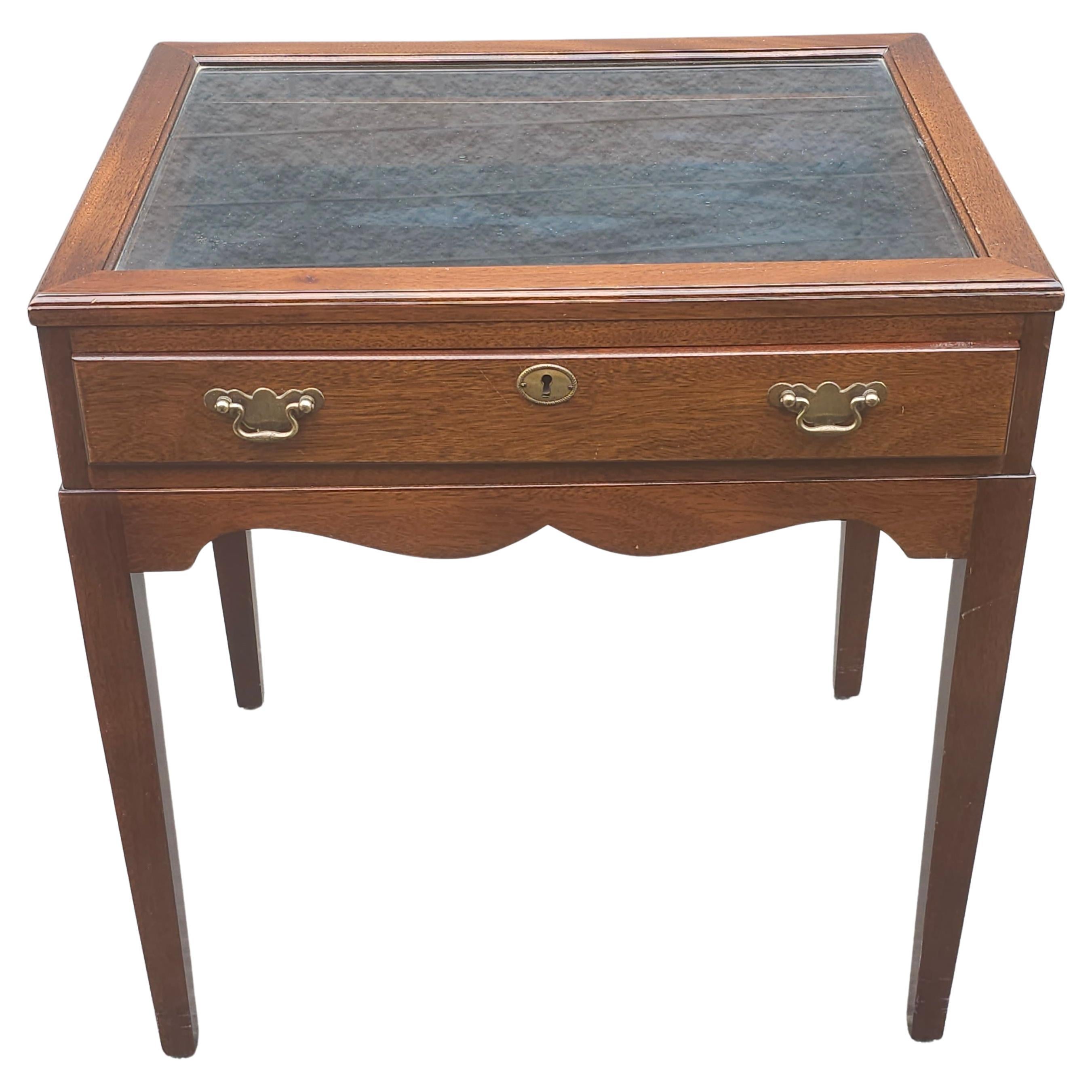 20th Century Mahogany and Velvet Lined with Glass Top Lockable Display Table 5