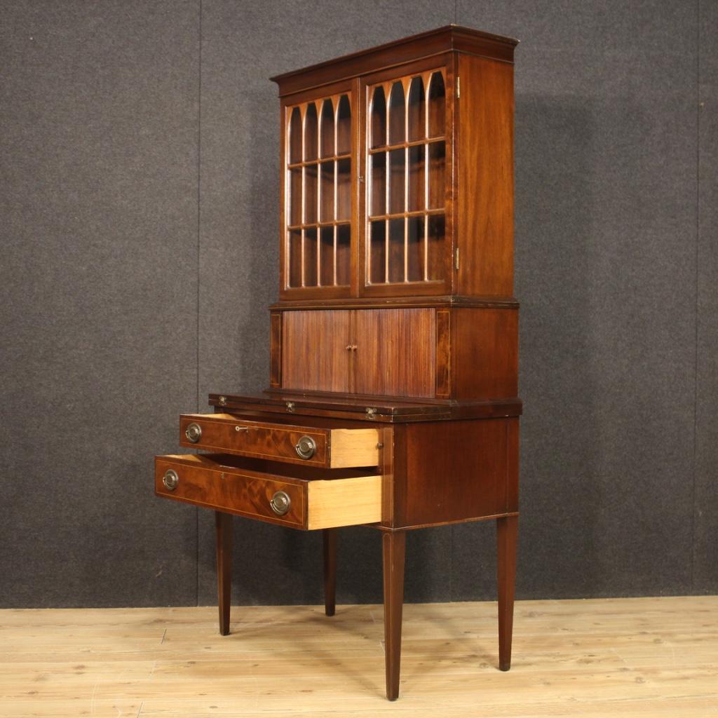 20th Century Mahogany Maple Fruitwood English Display Cabinet, 1960 2