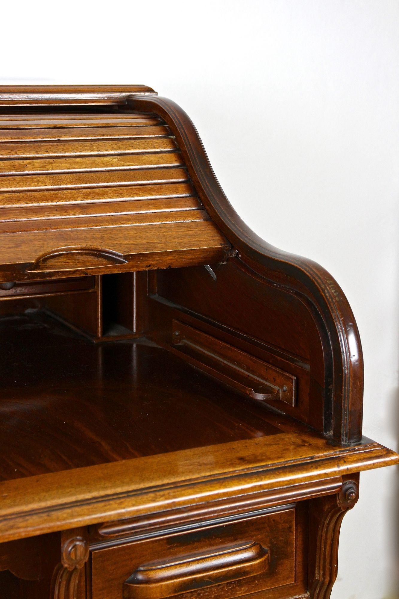 mahogany roll top desk