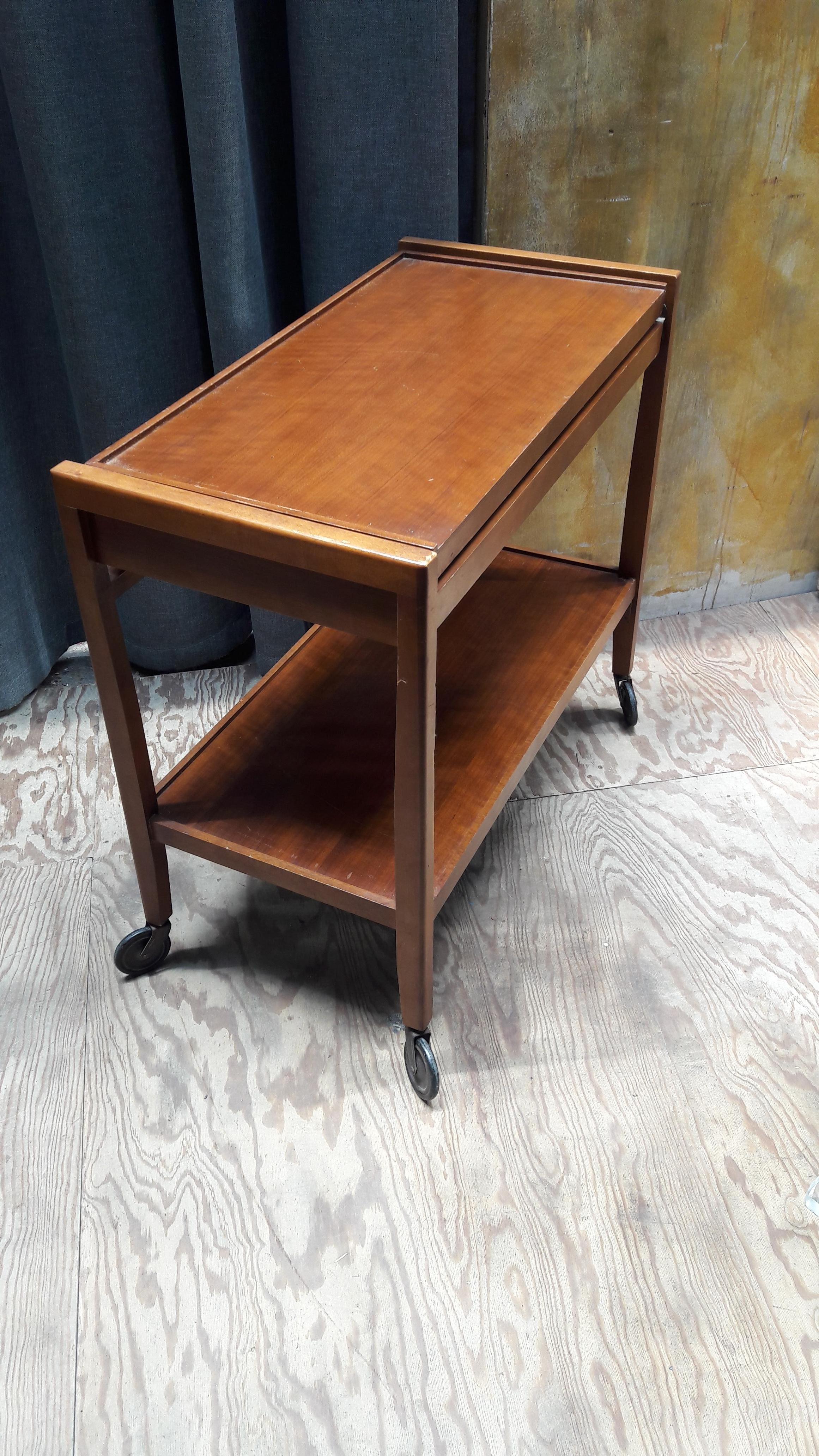 English 20th Century Mahogany Trolley For Sale