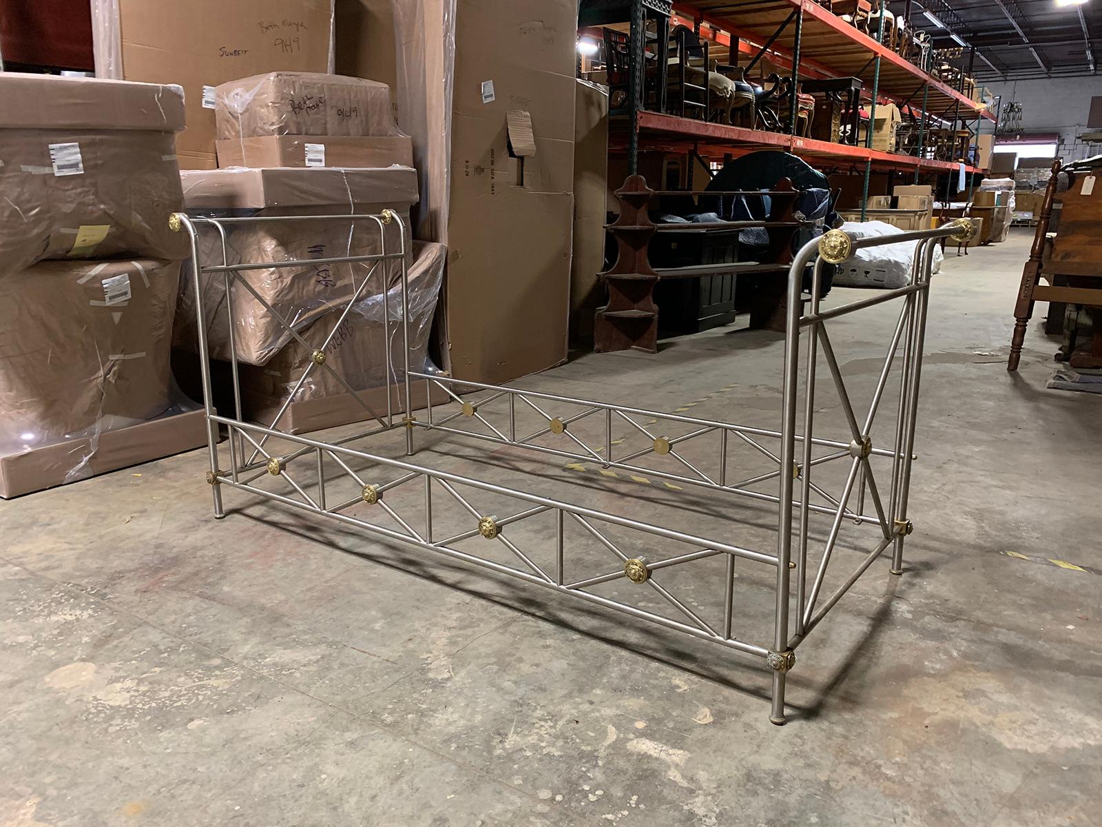 20th Century Maison Jansen Neoclassical Style Brass and Steel Daybed Frame In Good Condition For Sale In Atlanta, GA