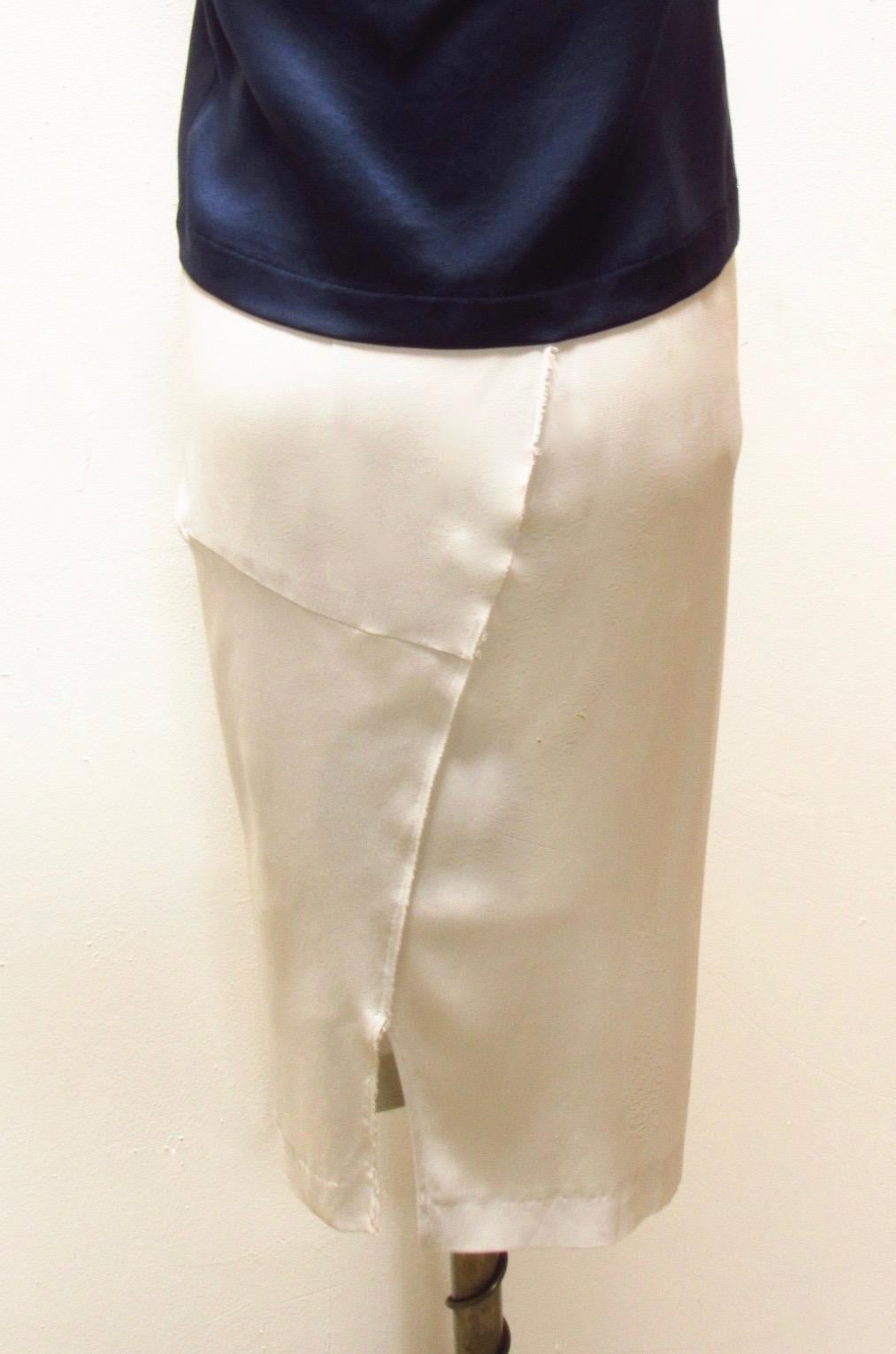 Gray 20th Century Maison Martin Margiela White Silk Asymmetric Seam Skirt For Sale