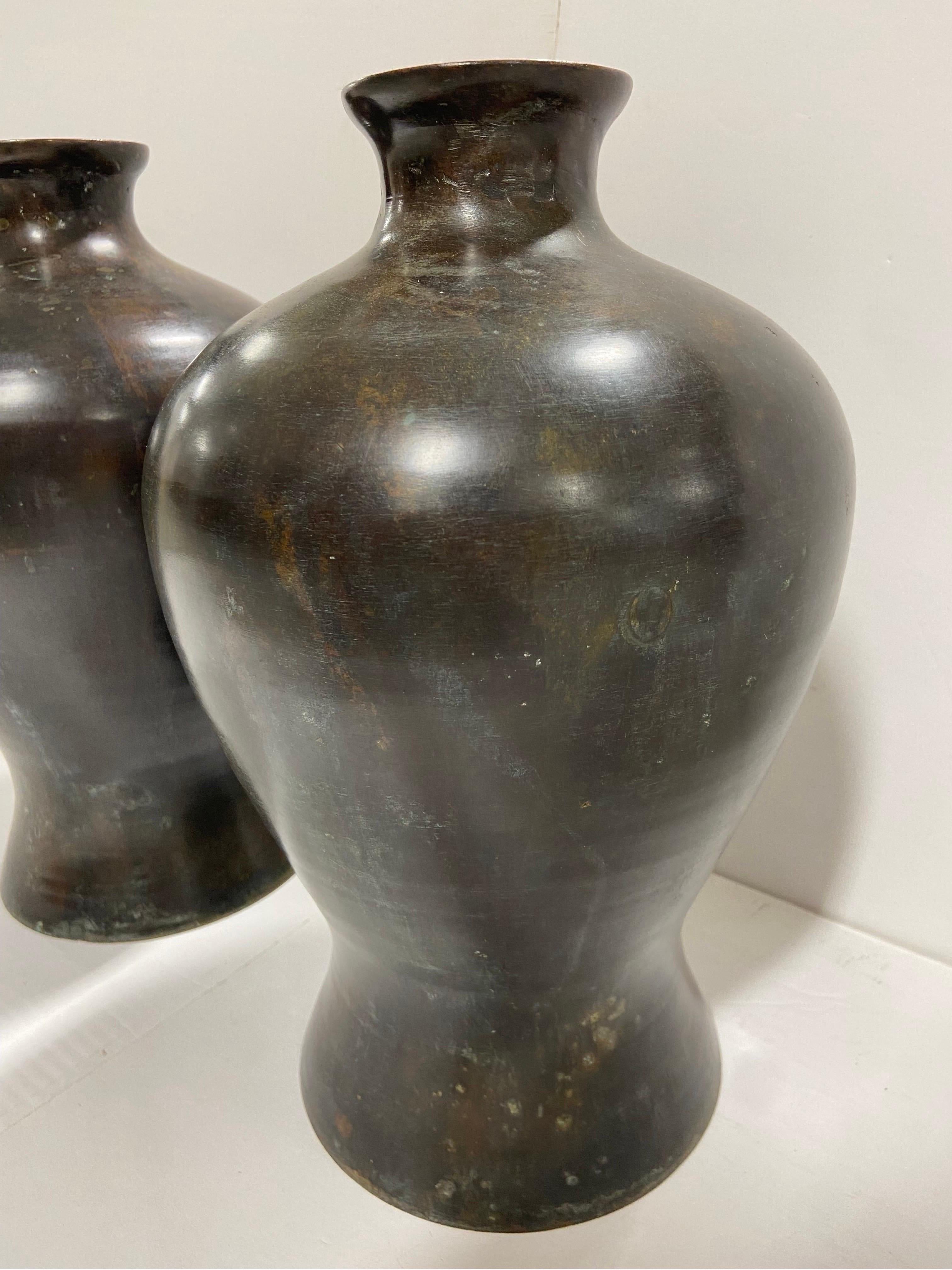 20th Century Maitland-Smith Meiji Style Bronze Vases Ginger Jar Shape, a Pair In Good Condition In Atlanta, GA
