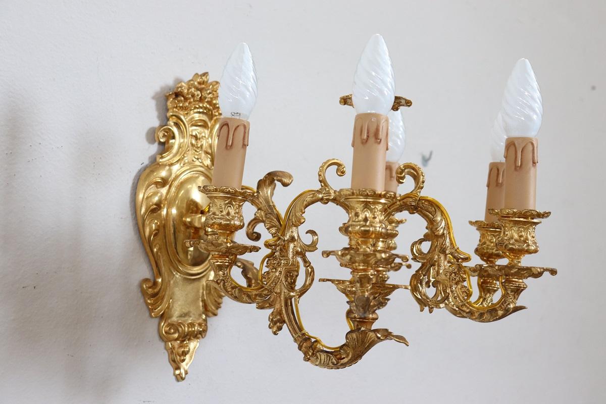 20th Century Majestic Pair of Wall Lights in Gilded Bronze In Excellent Condition For Sale In Casale Monferrato, IT