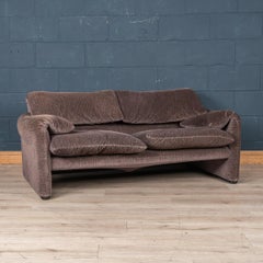 20th Century Maralunga Sofa In Original Velvet Fabric By Vico Magistretti