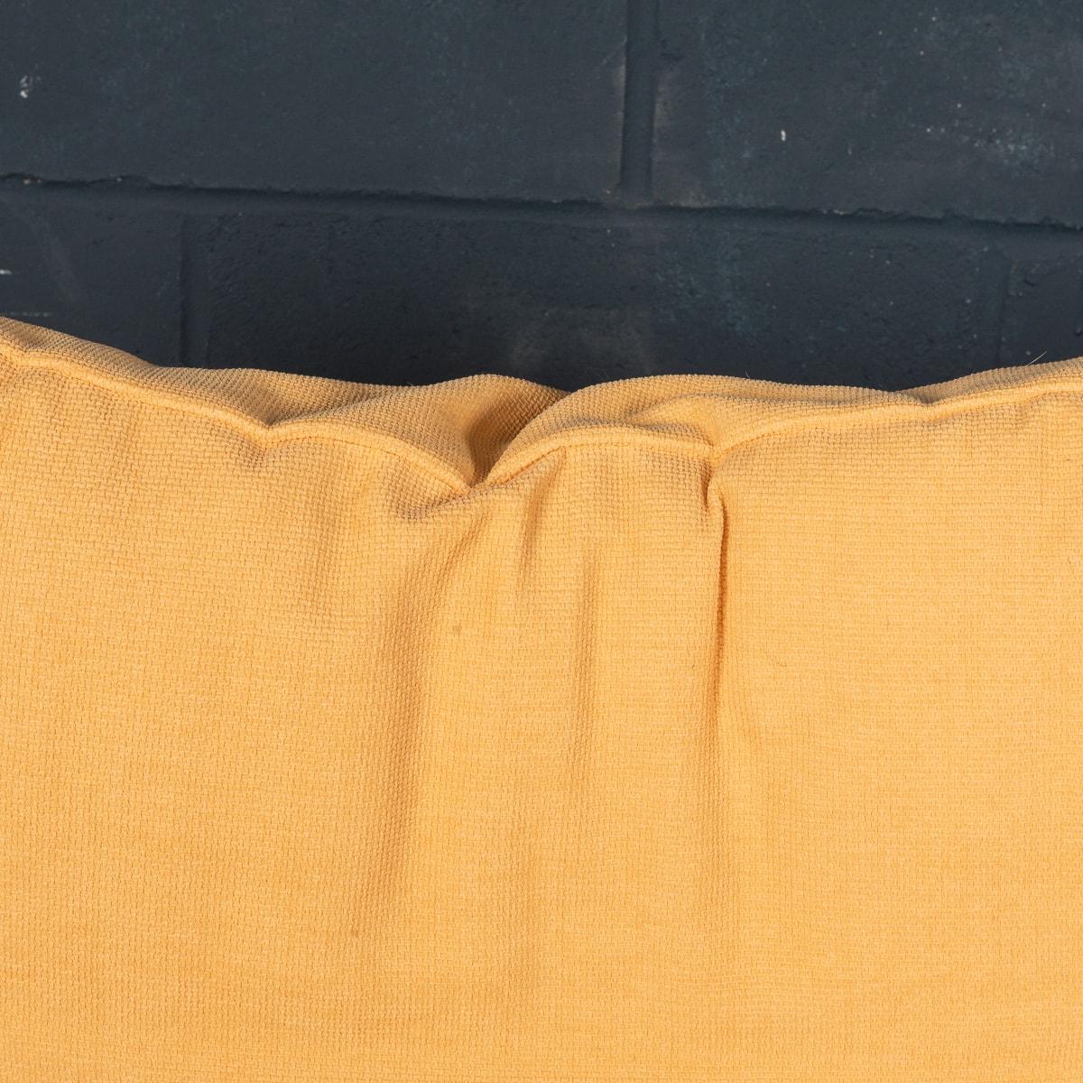 20th Century Maralunga Sofa in Original Vintage Fabric by Vico Magistretti 11