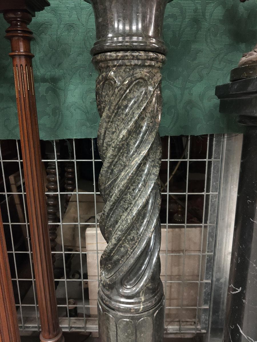 20th Century Marble Column Pedestal In Good Condition For Sale In Liverpool, GB