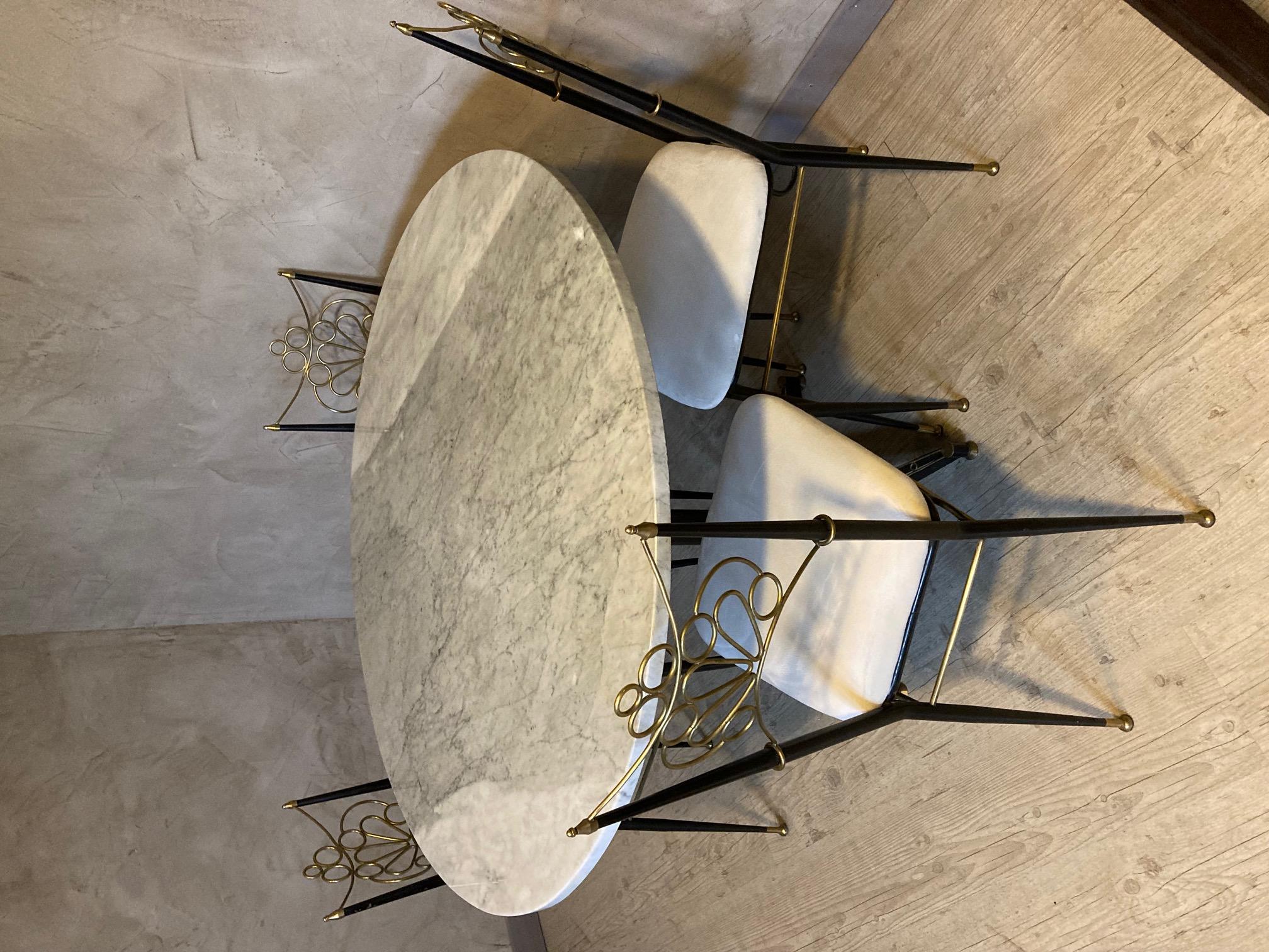 20th Century Marble, Metal and Brass Rounded Table with 4 Chairs, 1950s For Sale 5