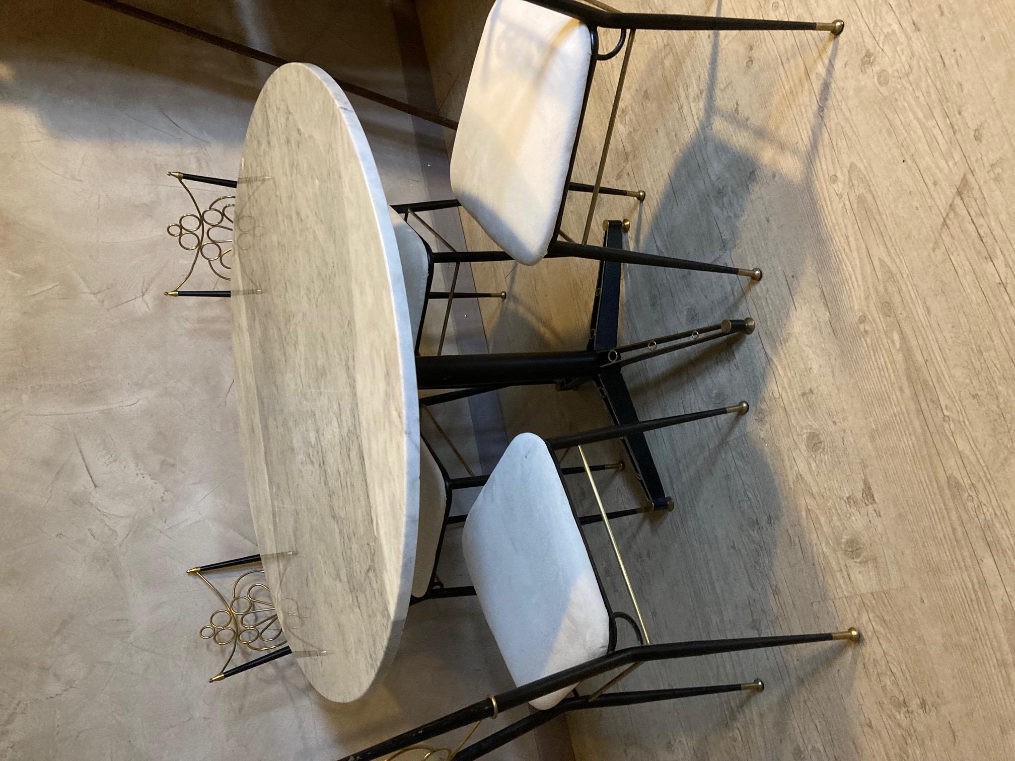 20th Century Marble, Metal and Brass Rounded Table with 4 Chairs, 1950s For Sale 6