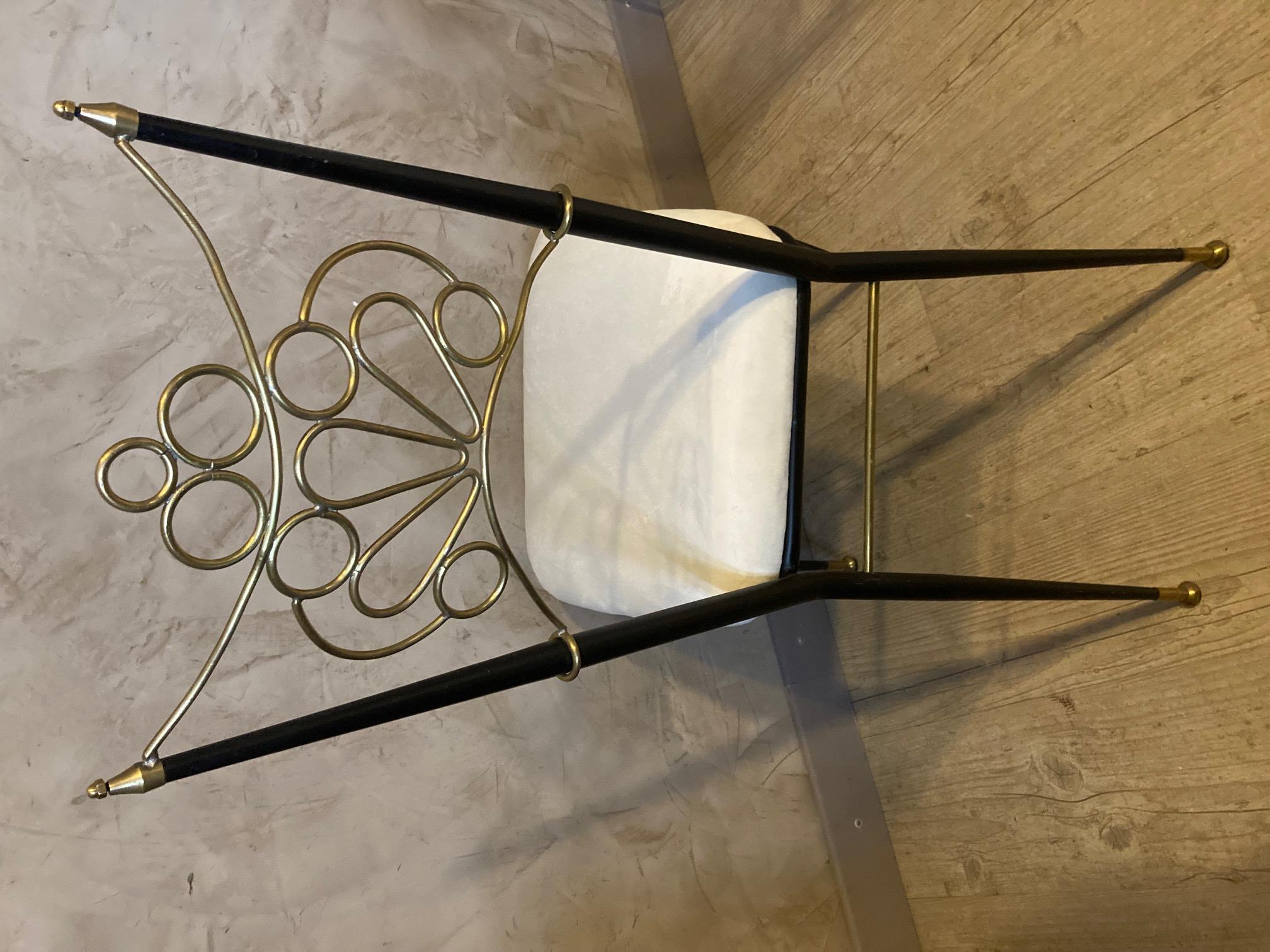 20th Century Marble, Metal and Brass Rounded Table with 4 Chairs, 1950s For Sale 3