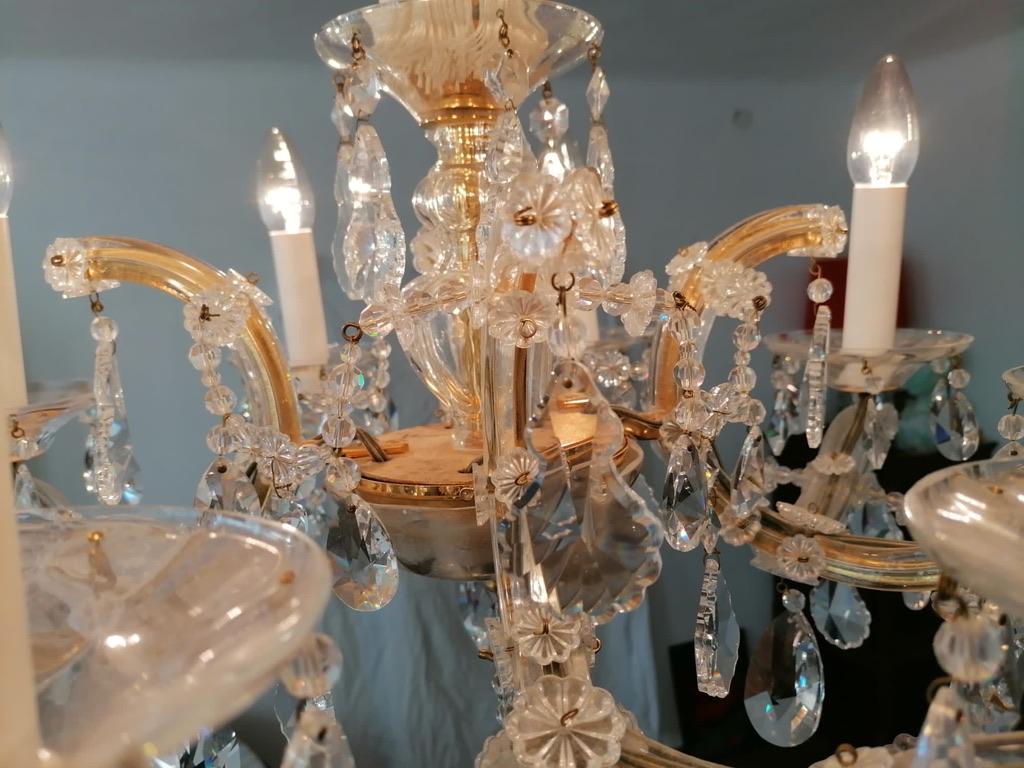 Austrian 20th Century Maria Theresia Style Cut Crystal Chandelier For Sale