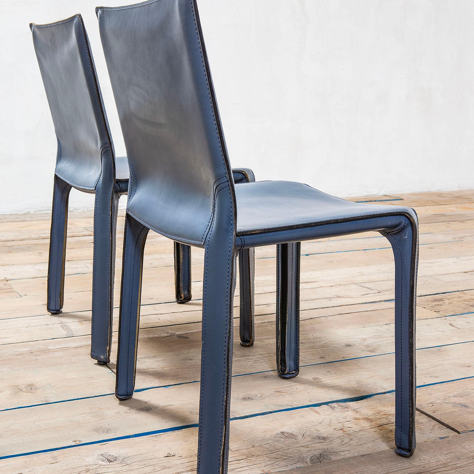 20th Century Mario Bellini Set of 4 Chairs mod. Cab in Blue for Cassina, 70s In Good Condition For Sale In Turin, Turin