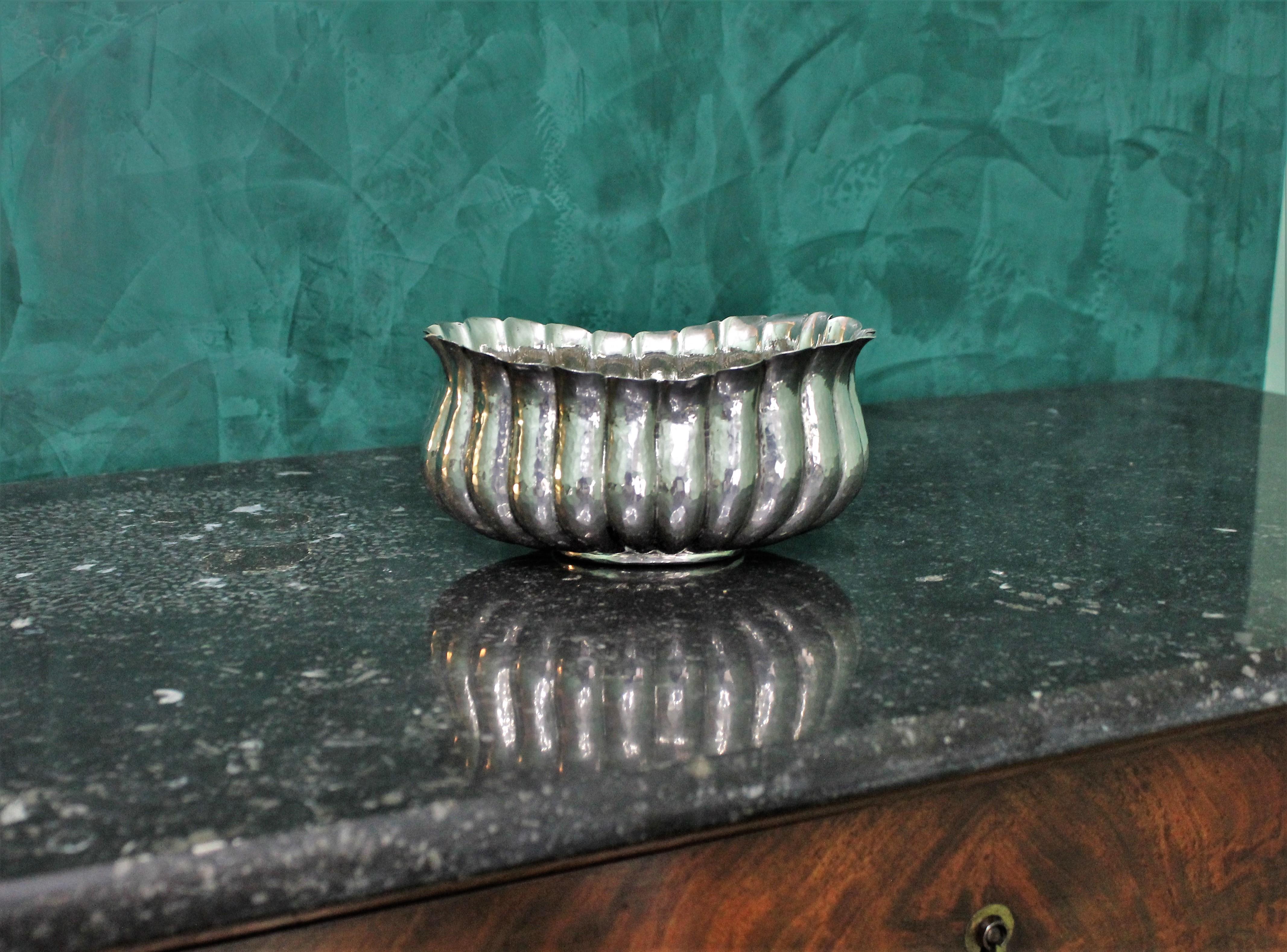 Early 20th Century 20th Century Mario Buccellati Embossed Sterling Silver Bowl Italy, 1920s