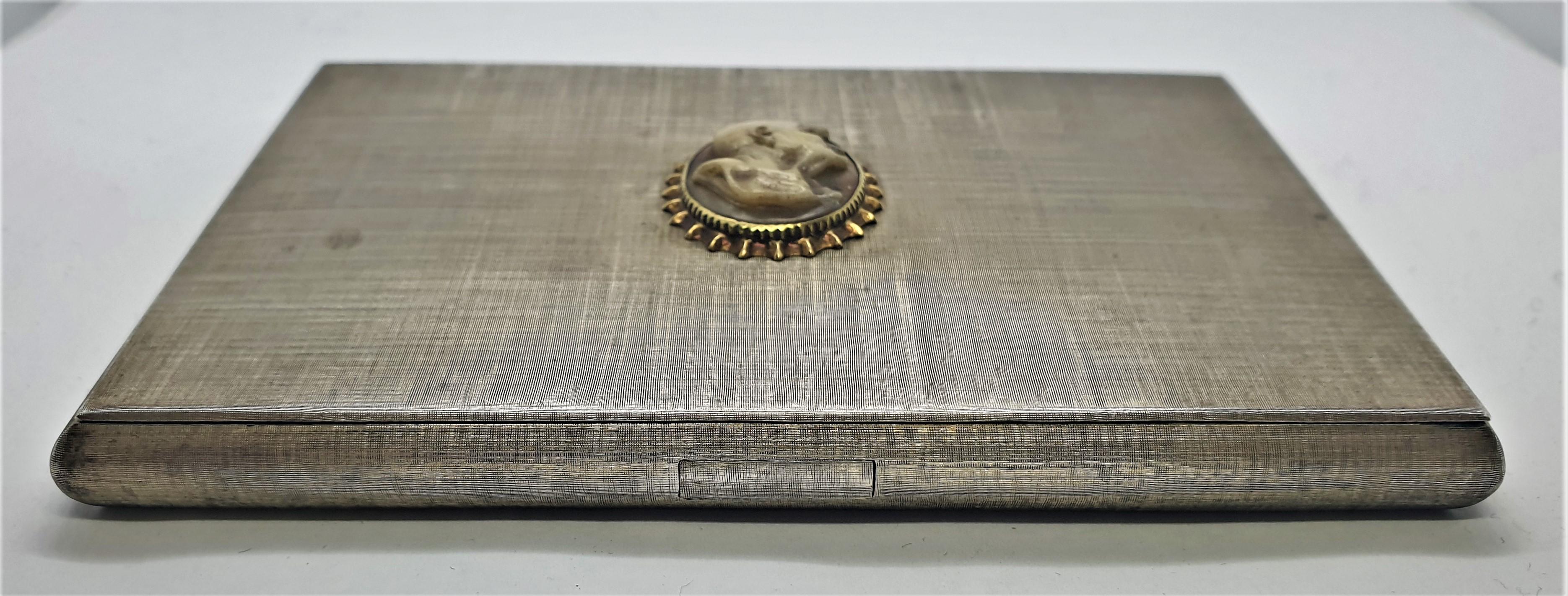 Art Deco 20th Century Mario Buccellati Siver Cigarette Box with Cameo, Italy For Sale