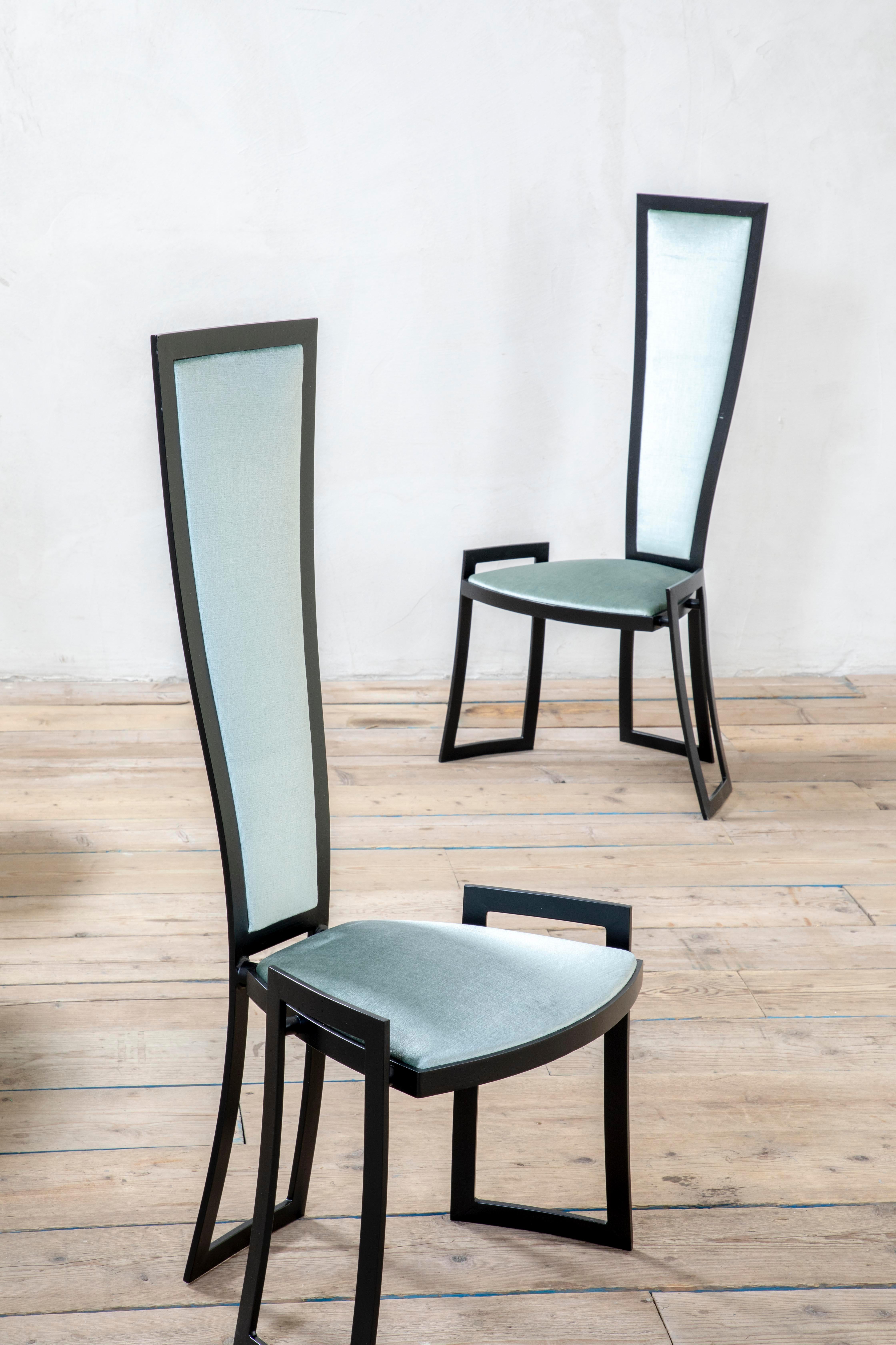 20. Jahrhundert, MArzio Cecchi Satz von sechs Stühlen für Studio Most im Angebot 1