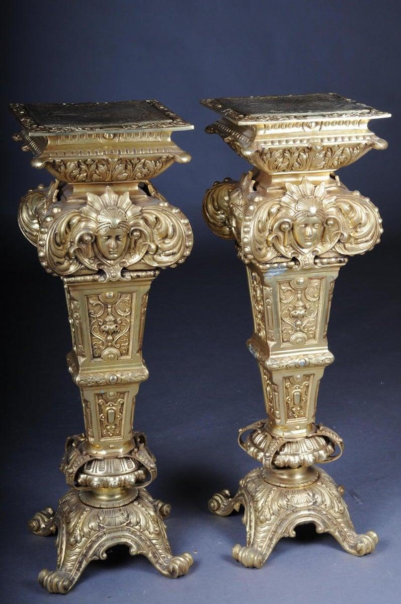 20th Century Massive Finely Engraved Bronze Pillar or Column, Gold For Sale 15