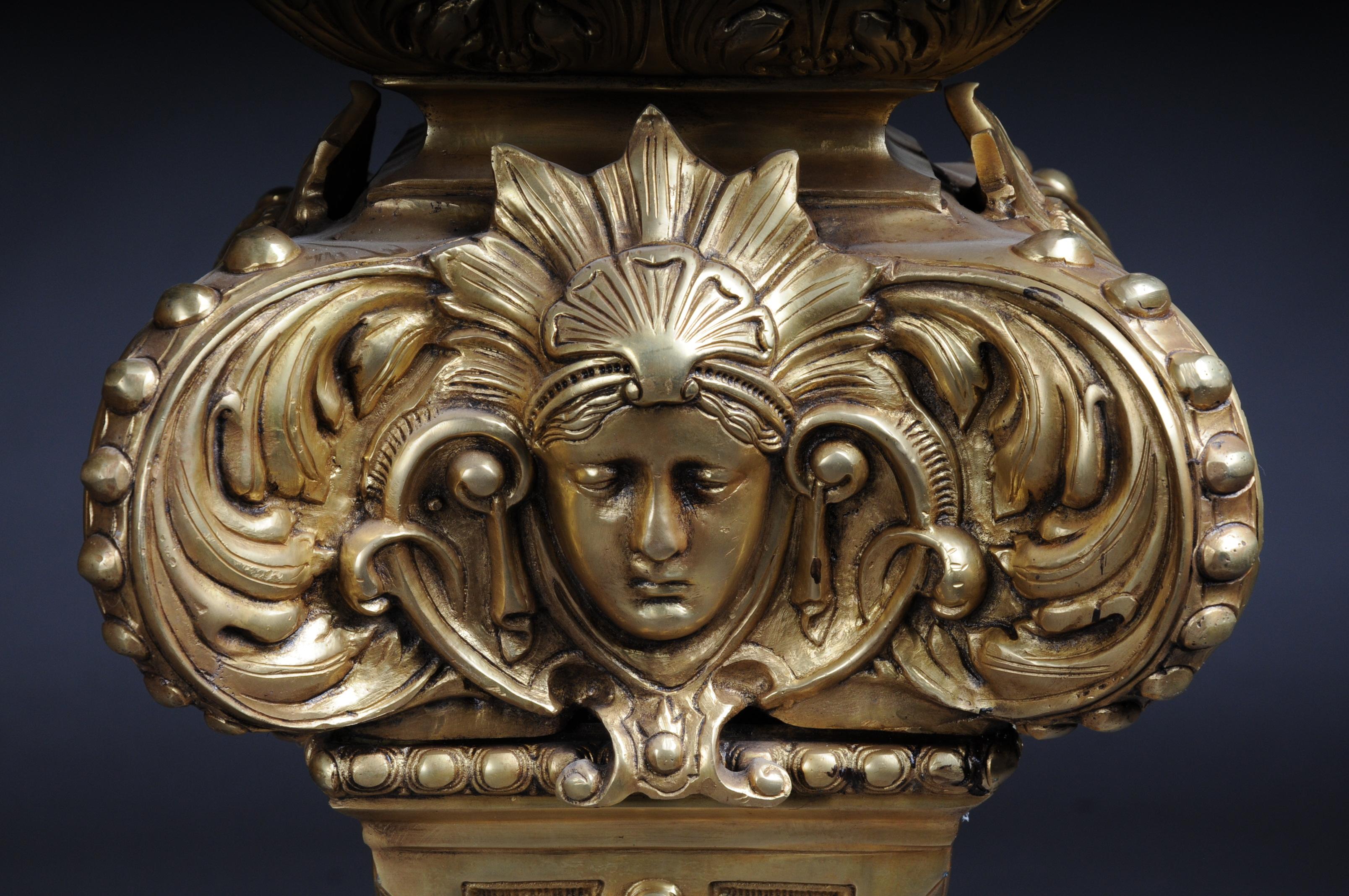 Massive, fein gravierte Bronze-Säule oder -Säule des 20. Jahrhunderts, Gold im Angebot 1