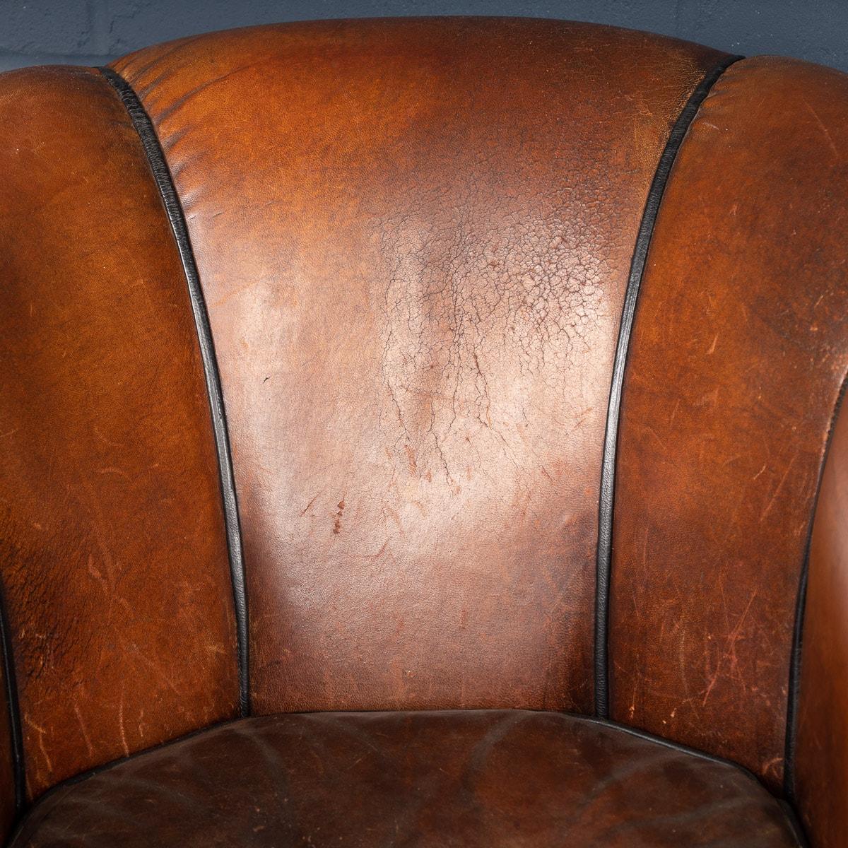20th Century Matched Pair of Sheepskin Leather Tub Chairs, Holland 6
