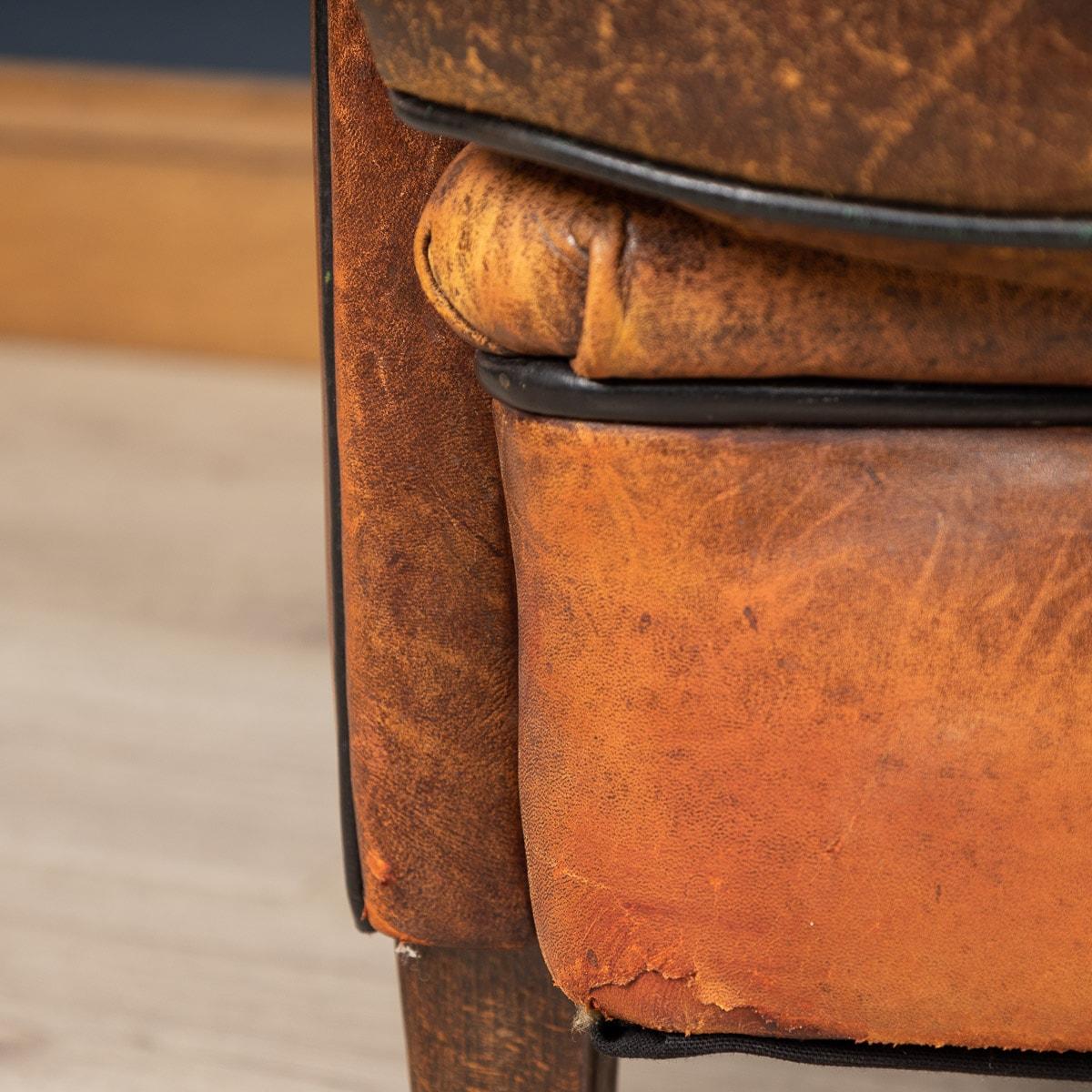20th Century Matched Pair of Sheepskin Leather Tub Chairs, Holland 11