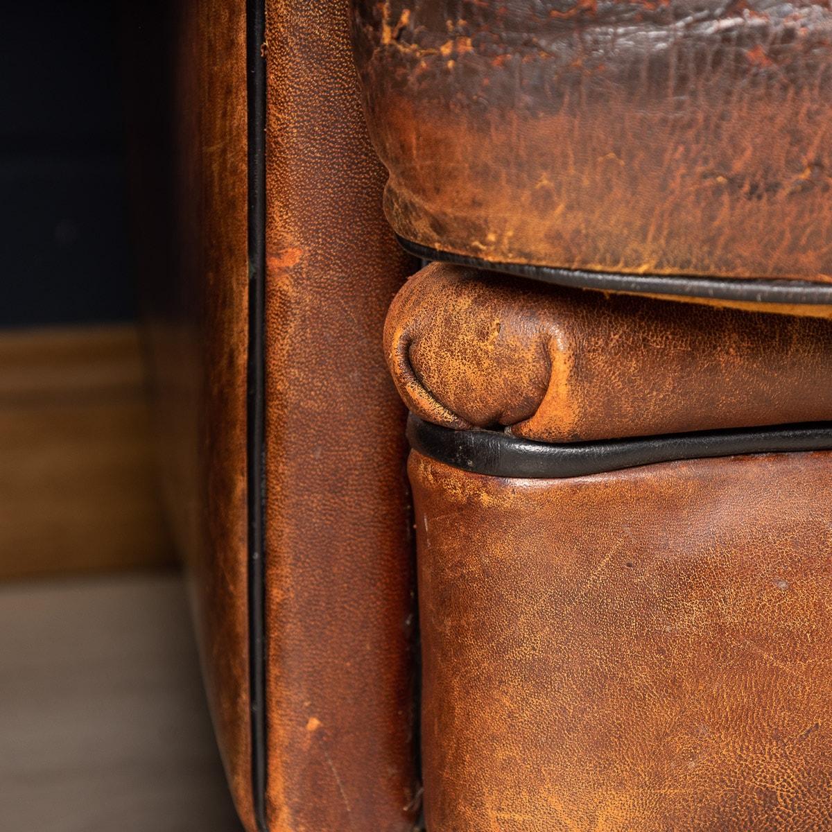 20th Century Matched Pair of Sheepskin Leather Tub Chairs, Holland 12