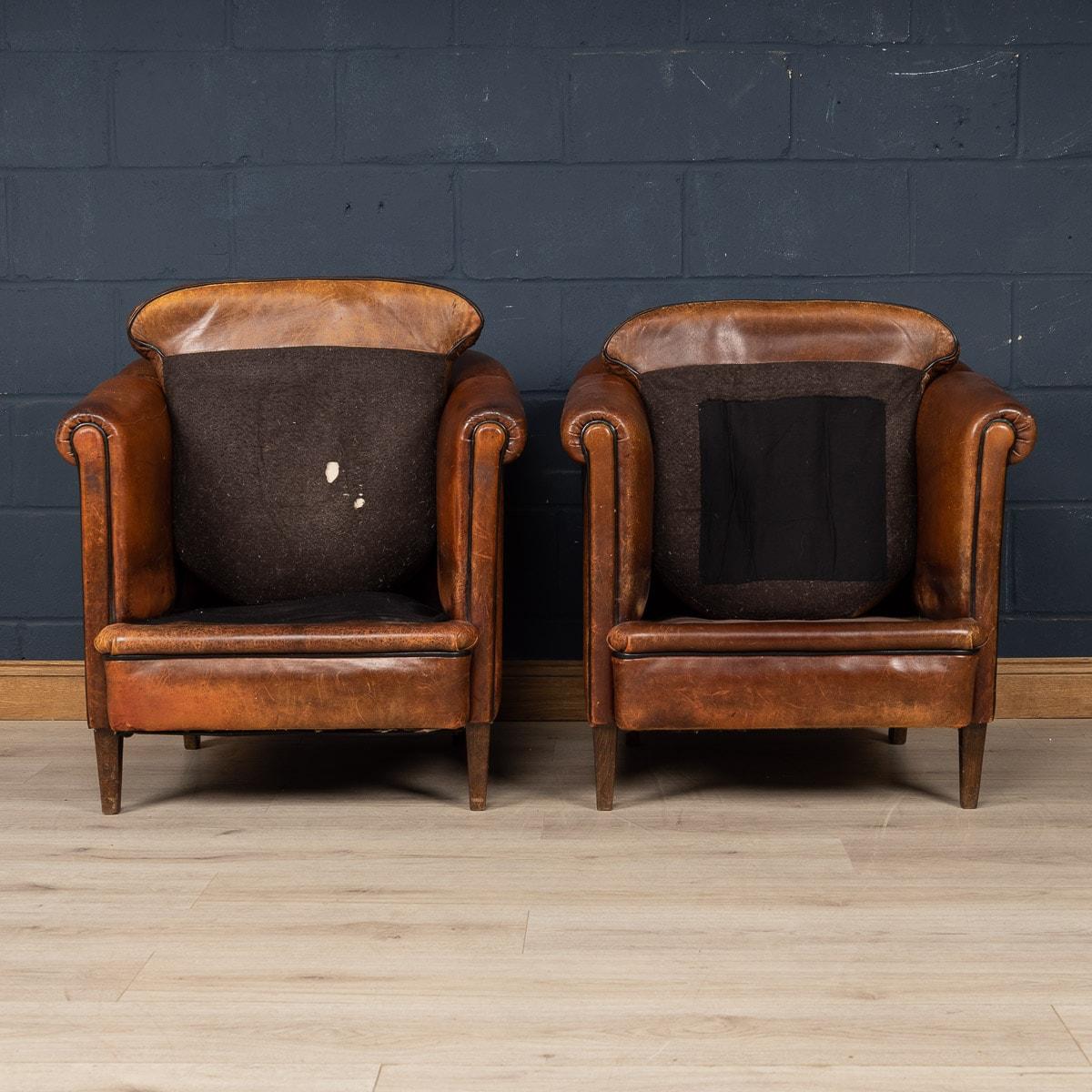 20th Century Matched Pair of Sheepskin Leather Tub Chairs, Holland 3