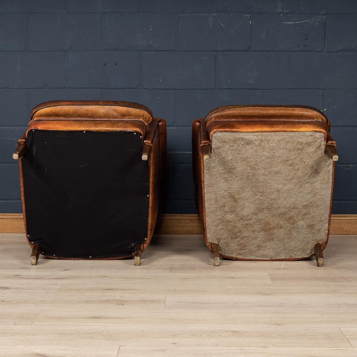 20th Century Matched Pair of Sheepskin Leather Tub Chairs, Holland 4