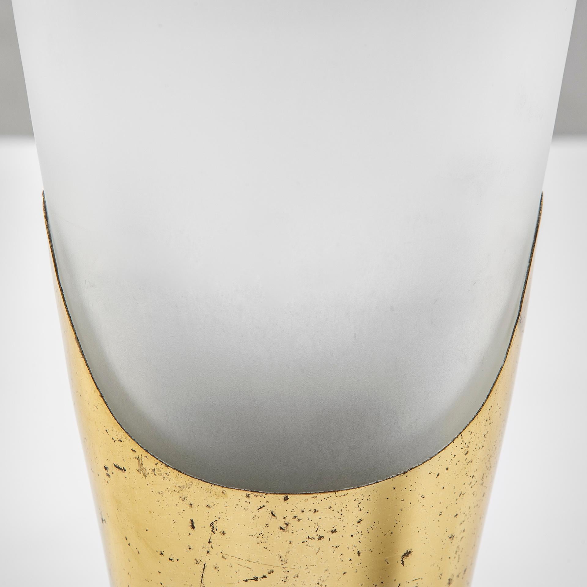 siglo XX, Max Ingrand para Fontana Arte Jarrón de latón Italian en venta
