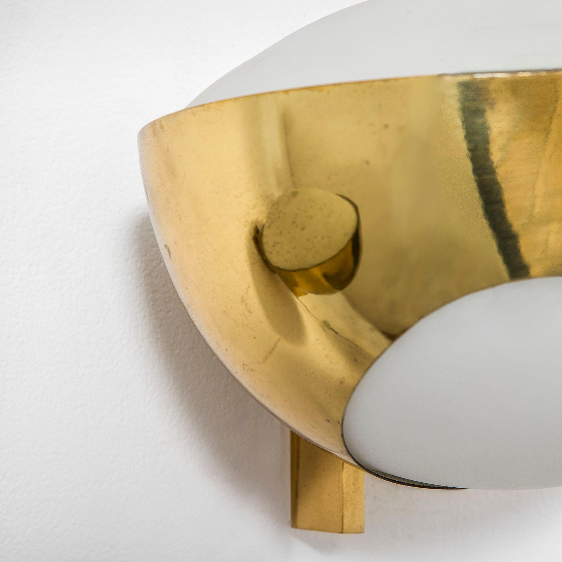 20th Century Max Ingrand for Fontana Arte Pair of Wall Lamps Model 1963, 1960s In Good Condition For Sale In Turin, Turin