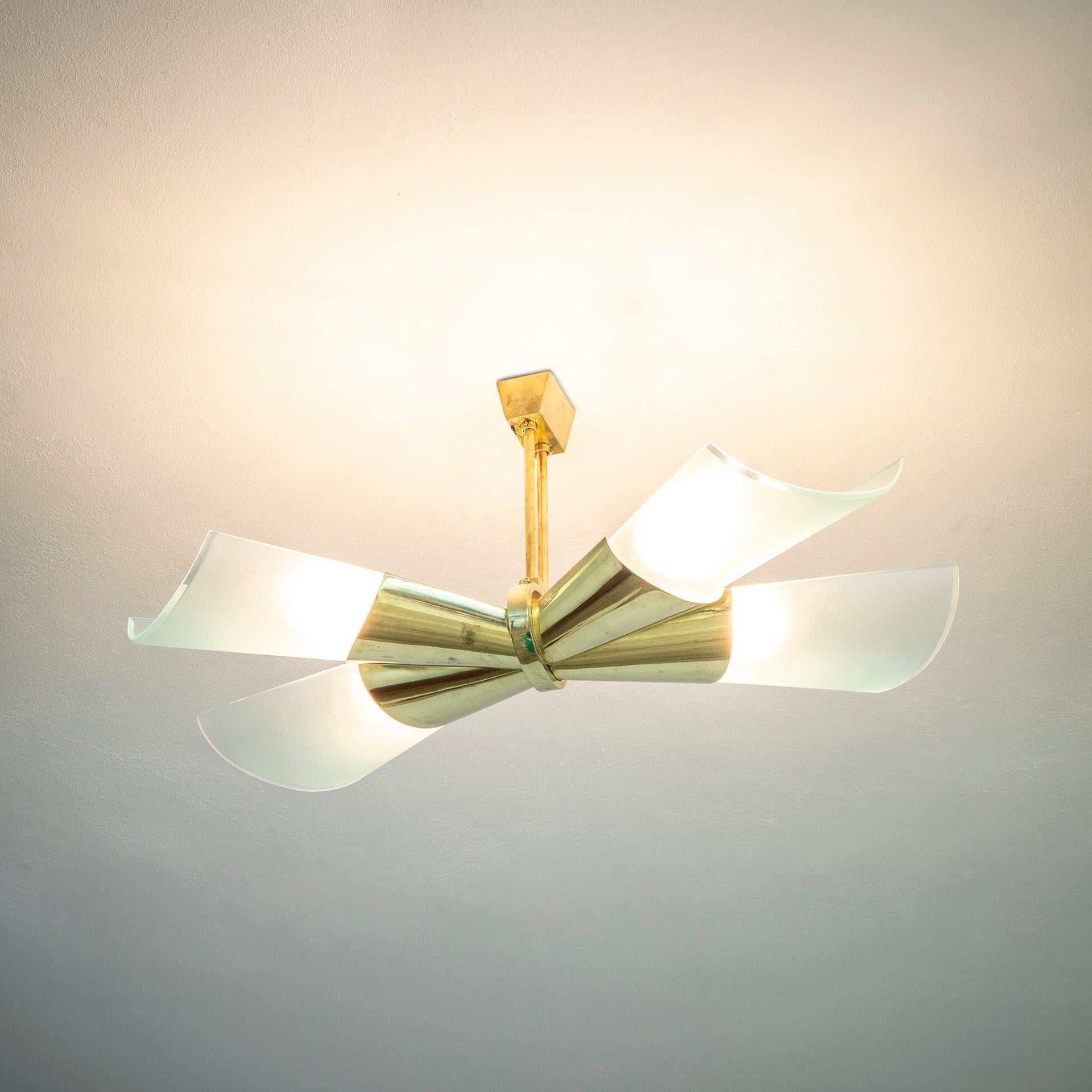 Ottone 20th Century, Max Ingrand Pendant Lamp for Fontana Arte in vendita