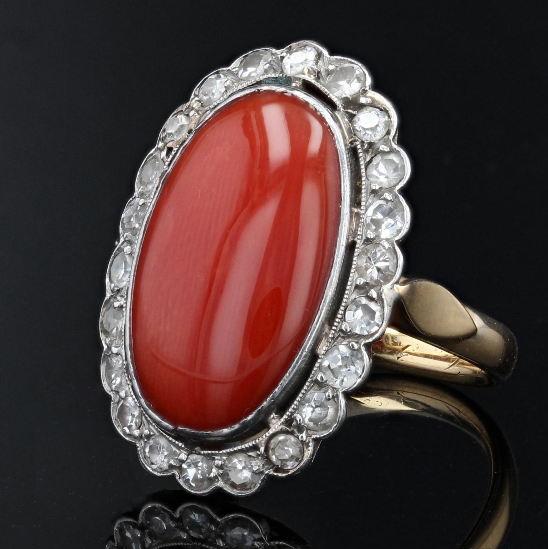 20th Century Mediterranean Coral Diamond 18 Karat Yellow Gold Ring In Good Condition For Sale In Poitiers, FR