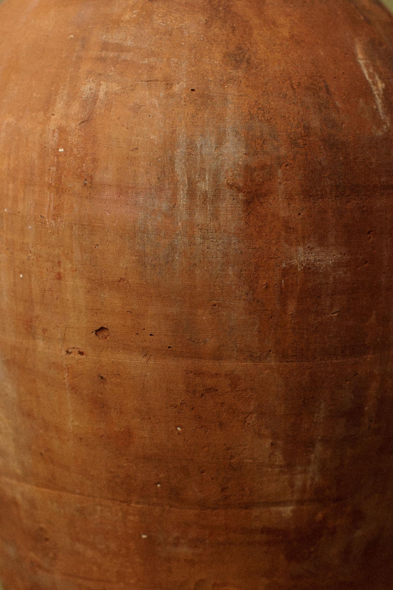 Primitif Lampe de table méditerranéenne du 20e siècle en jarre de terre cuite fabriquée à la main en vente