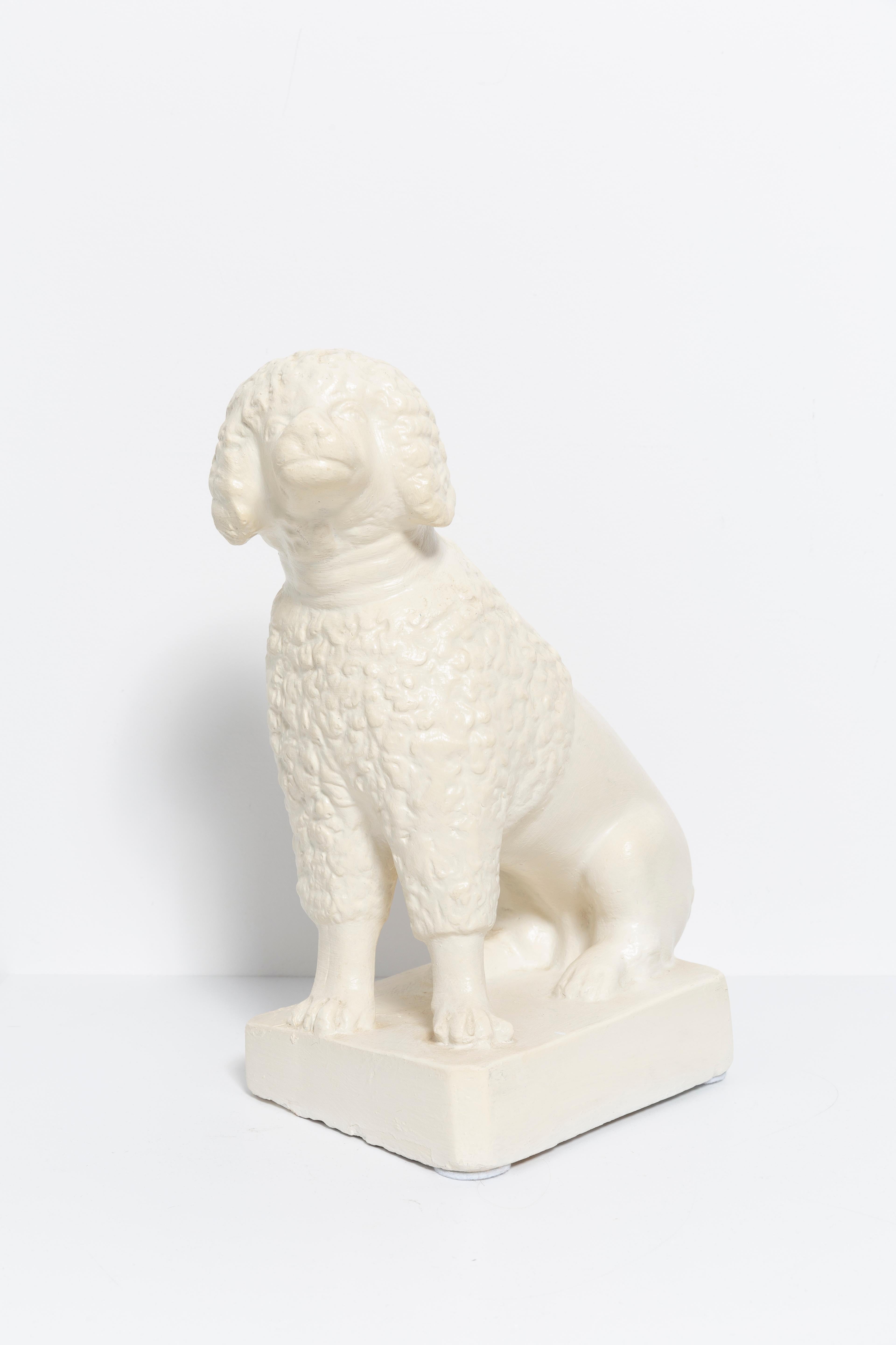Painted gypsum, very good original vintage condition. No damages or cracks. Beautiful and unique decorative sculpture. White Poodle Dog Sculpture was produced in Italy. Only one dog available.